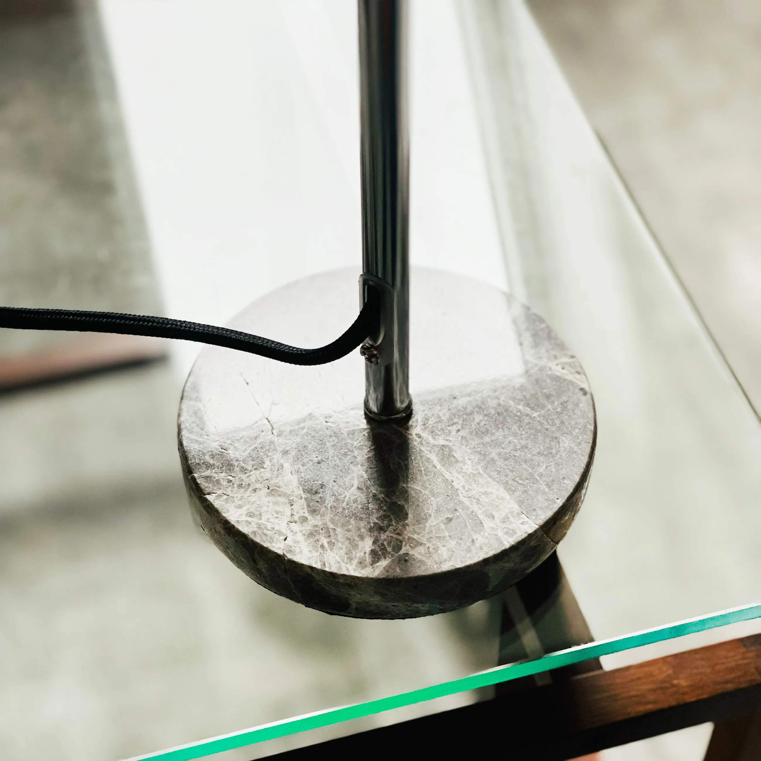 Dyberg Larsen Bordlamper Stockholm LED Bordlampe i Krom/marmor, 3
