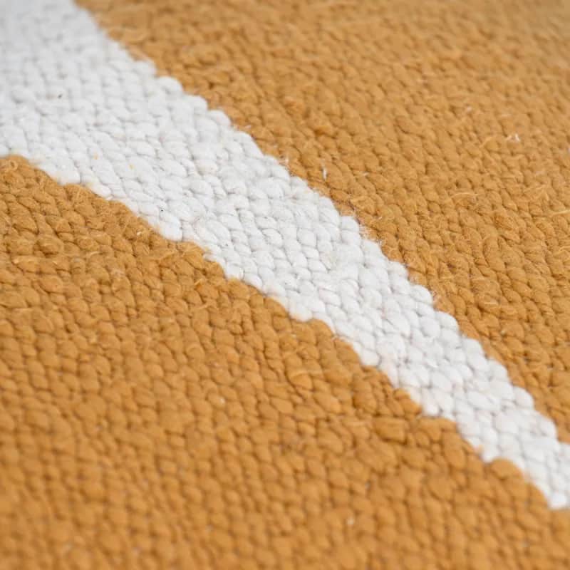 Urban Nature Culture Pyntepuder Sele Pyntepude i Golden Brown, 3