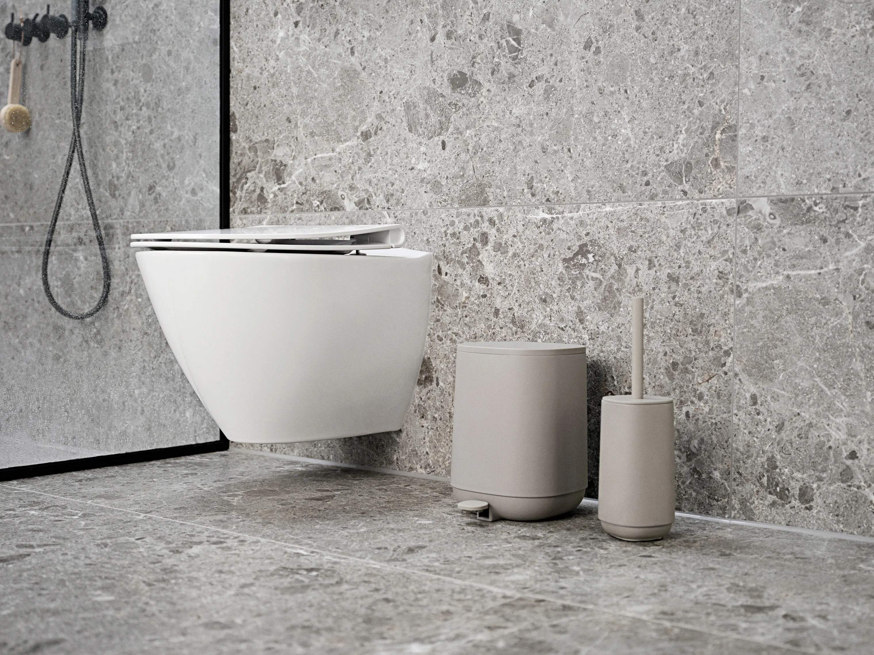 Zone Toiletspande Time Pedalspand i Concrete, 2