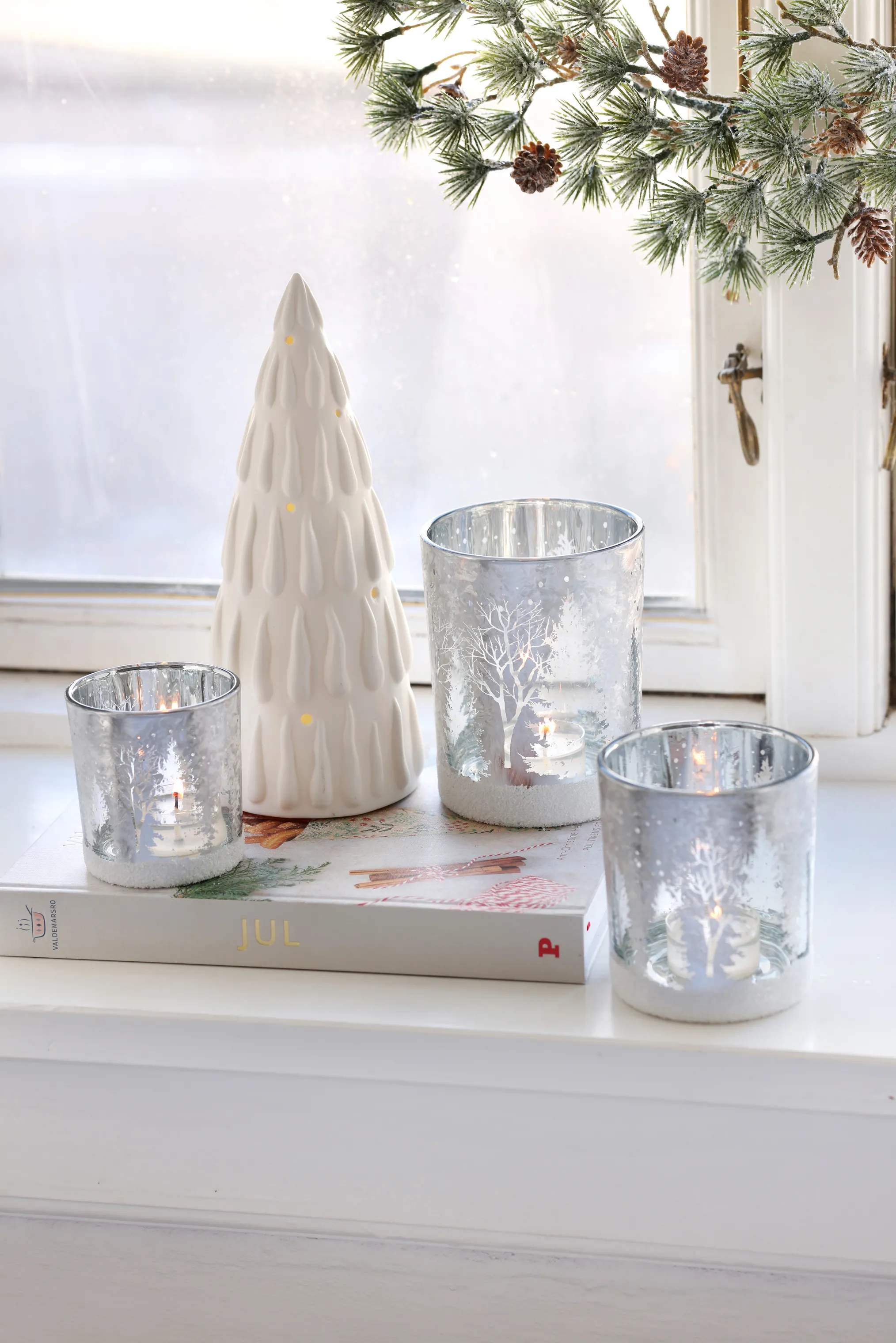 Casa Christmas Julefigurer Juletræ m. LED i 19,2 cm, 3