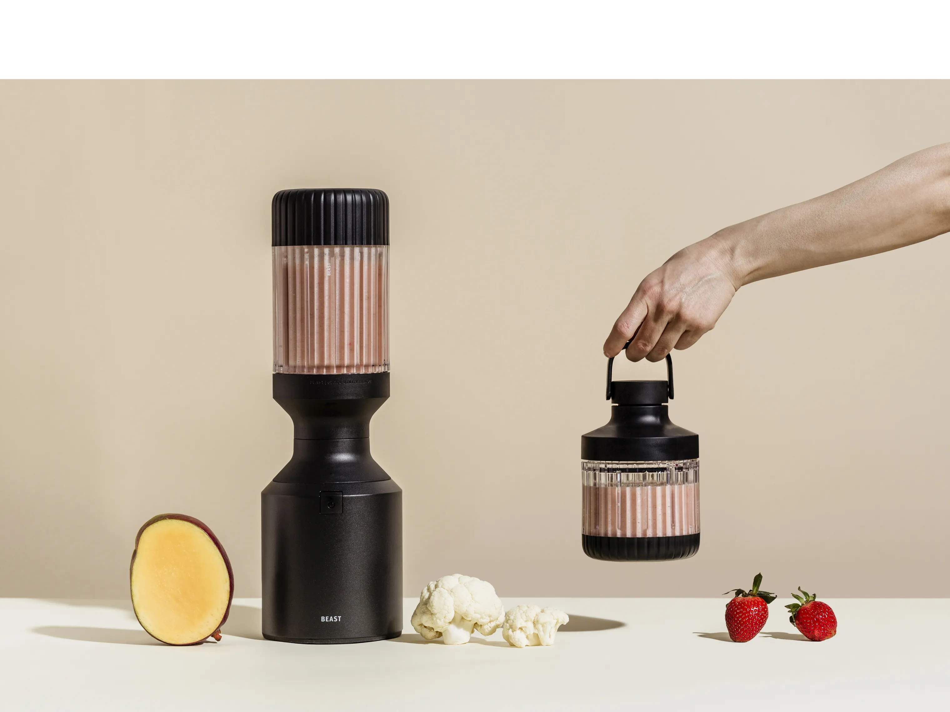 Beast Smoothieblendere Mega Plus Blender i Carbon black, 2