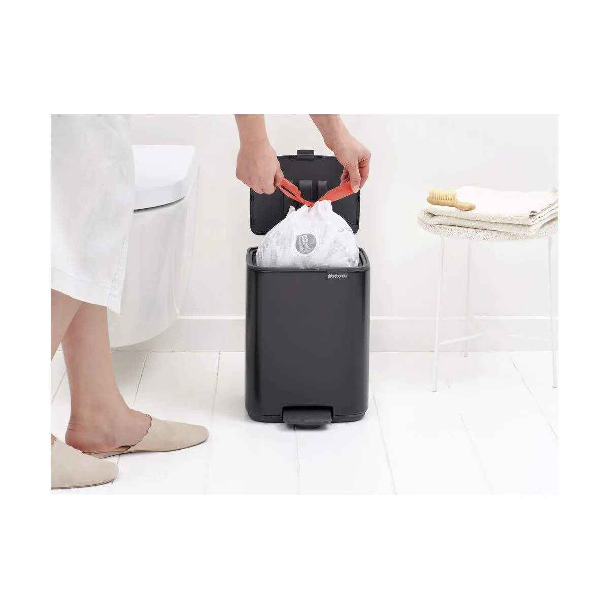 Brabantia Pedalspande Bo Pedalspand i Mat sort, 7 L, 5