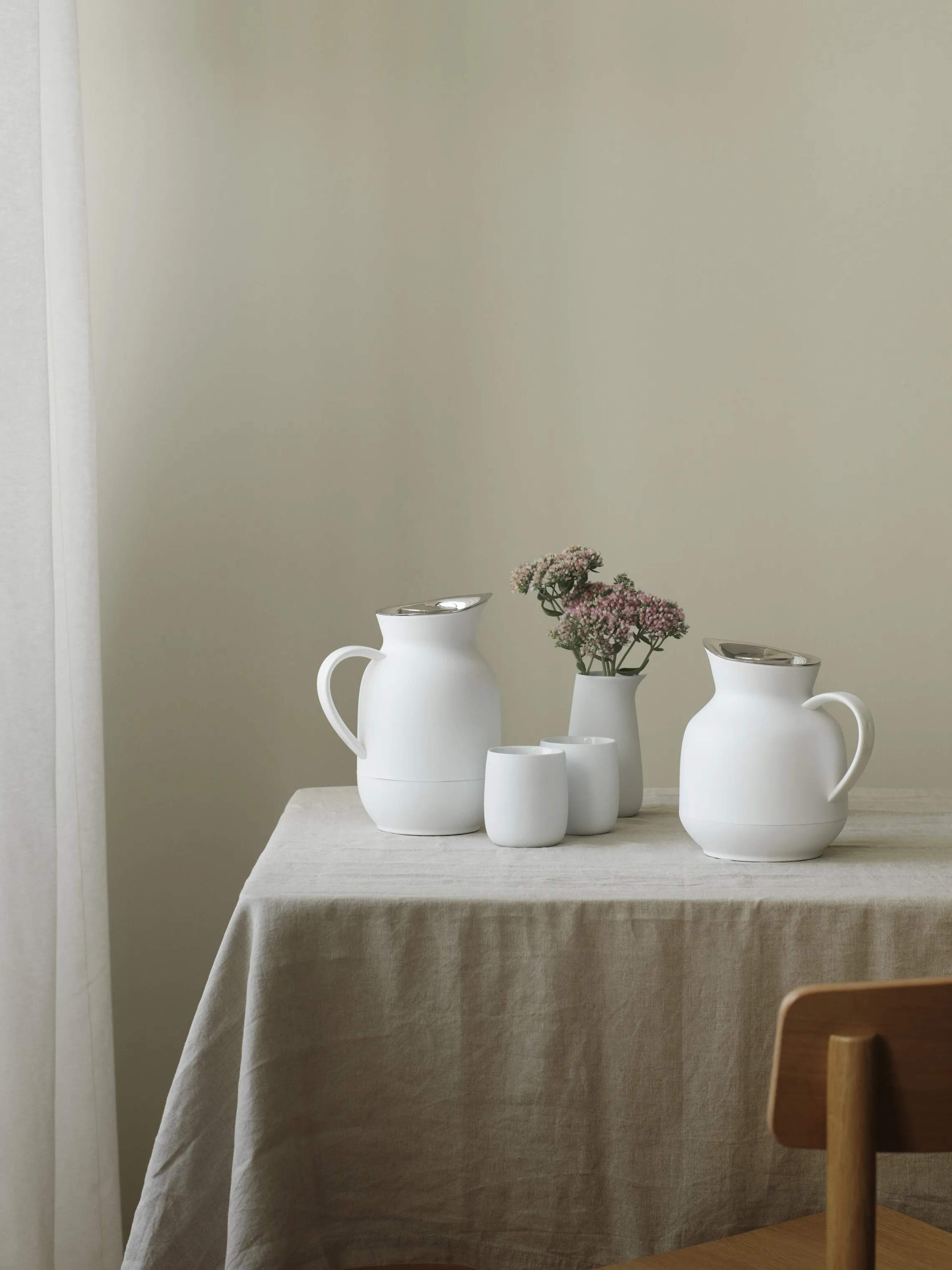 Stelton Termokander Amphora Termokande i Hvid, 1 L, 2