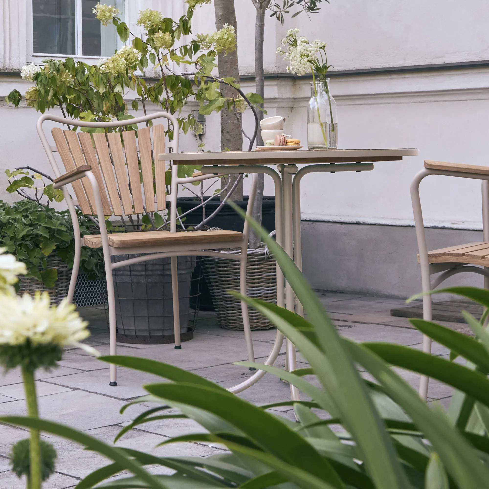 Mandalay Cafésæt Marguerit Cafésæt - 3 dele i Taupe, 70 cm, 2
