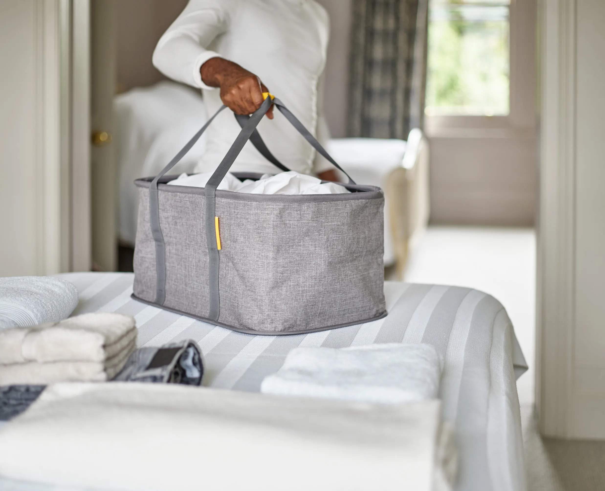 Joseph Joseph Vasketøjskurve Holdall vaskekurv i Grey, 3