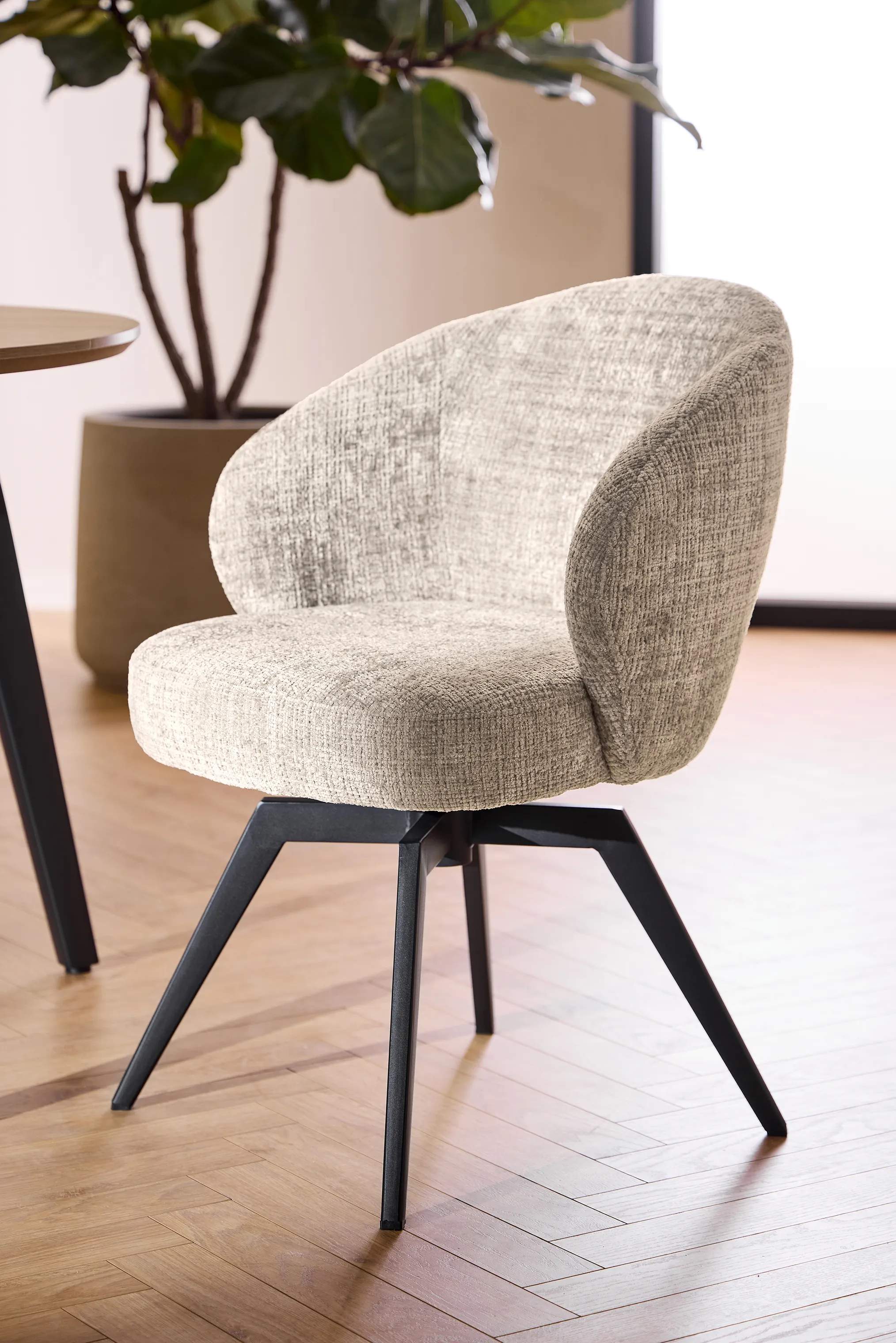 CASA Living Spisebordsstole Darlene Spisebordsstol i Beige/mat sort, 2