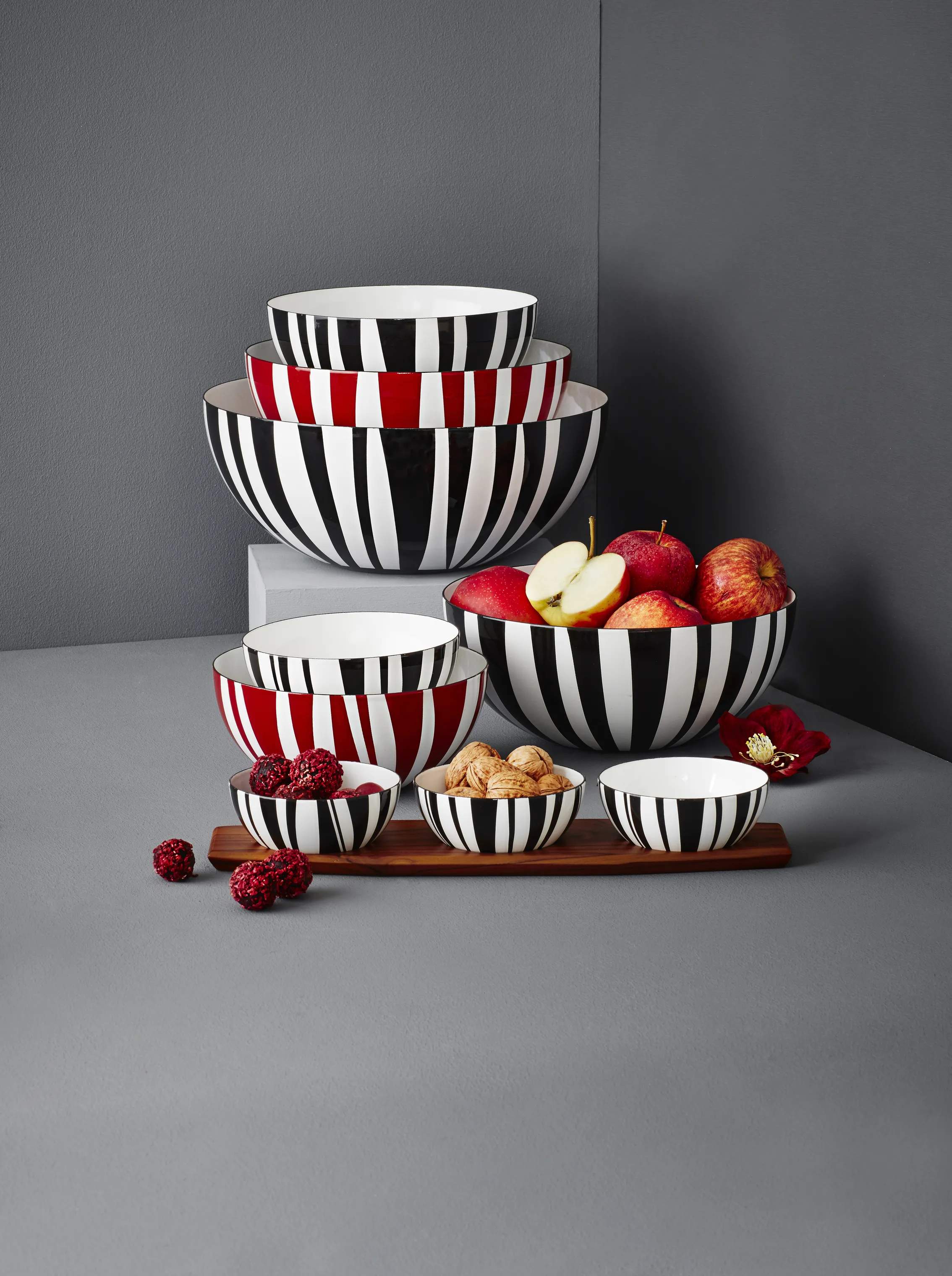 Cathrineholm Serveringsskåle Stripes Skål i Rød, 18 cm, 4