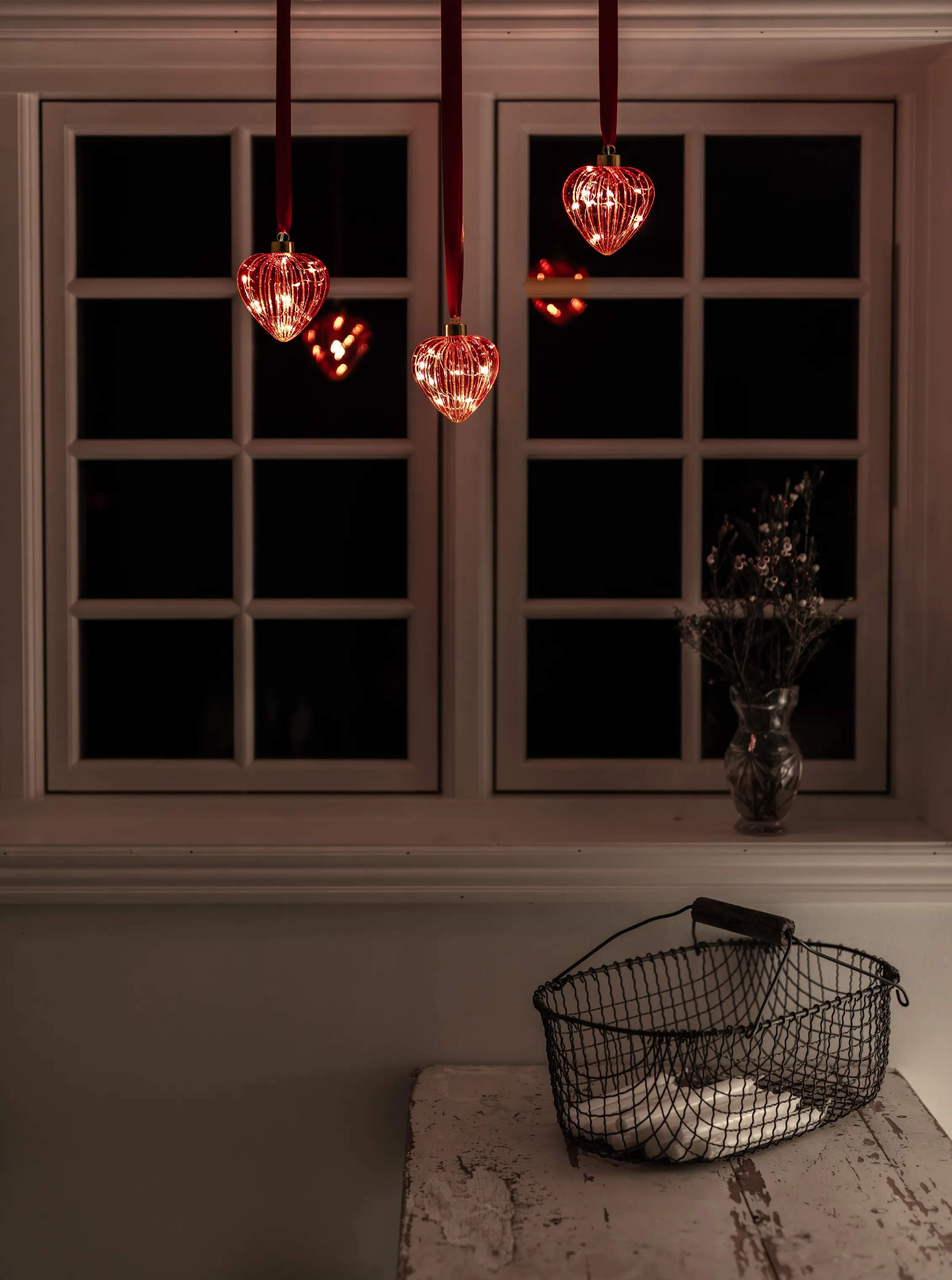 Casa Christmas Juleophæng LED Kugle - 3 stk. i Rød/hjerte, 2
