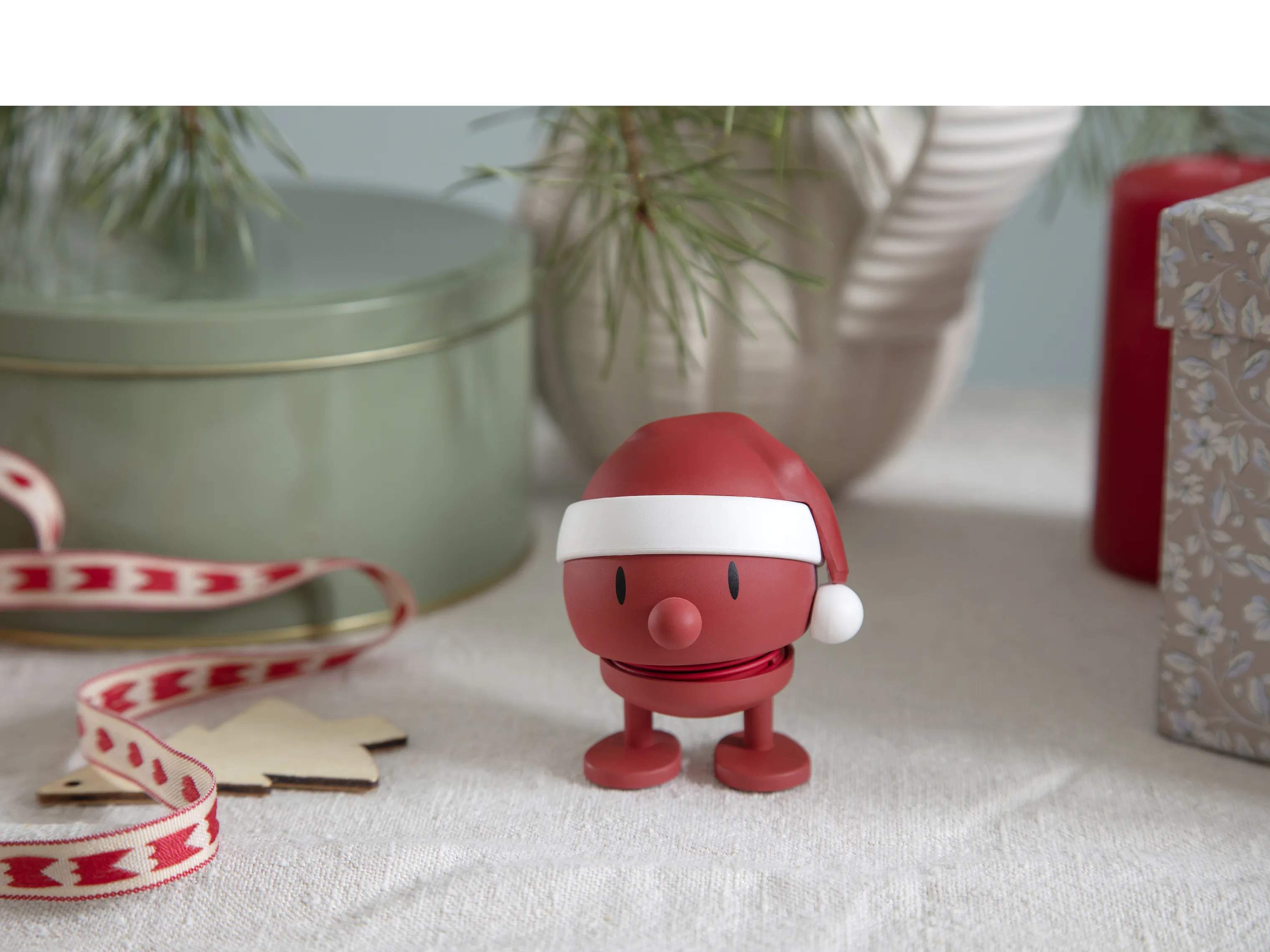 Hoptimist Øvrige figurer Christmas Bumble - Soft Santa i Red, 3