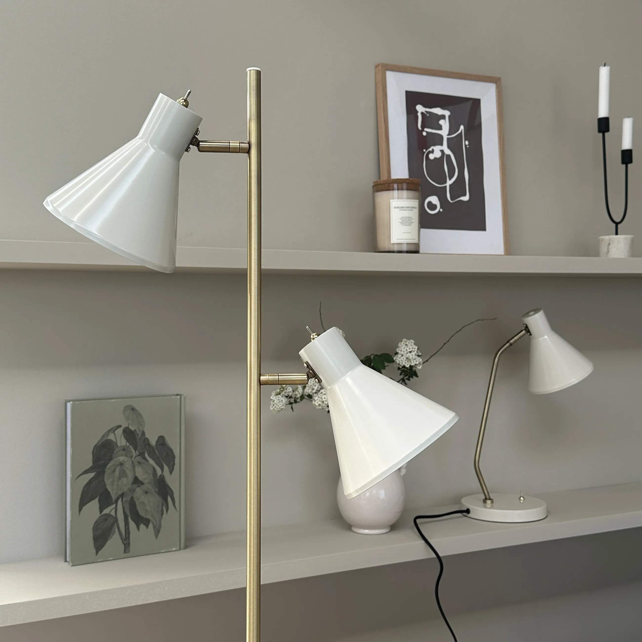 Dyberg Larsen Gulvlamper Sleep Gulvlampe i Hvid, 2