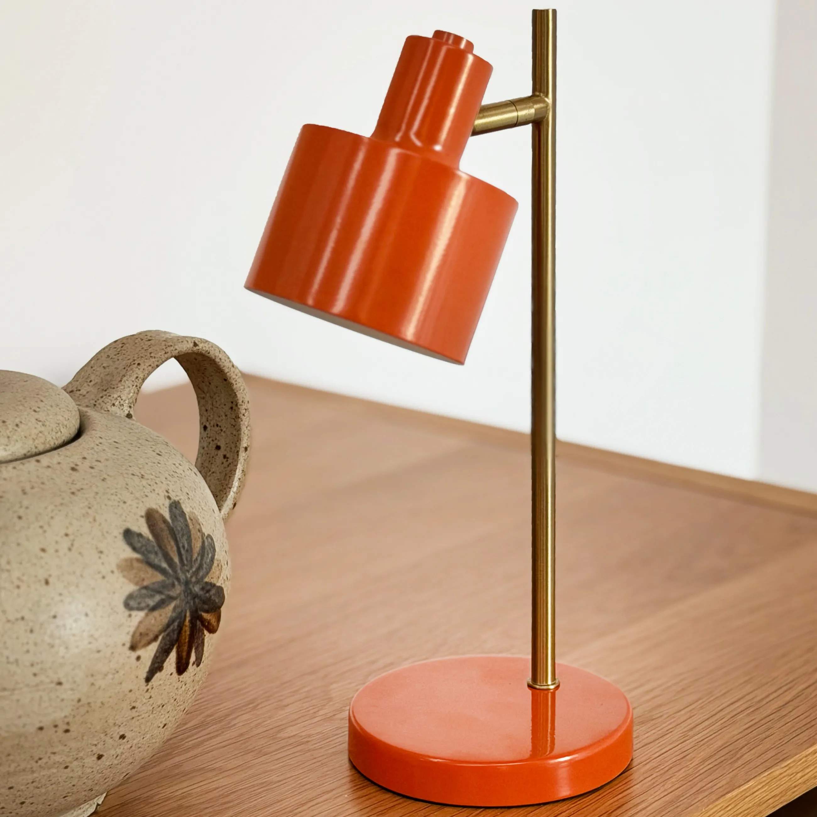 Dyberg Larsen Bordlamper Ocean Bordlampe i Orange/ Messing, 28 cm, 3