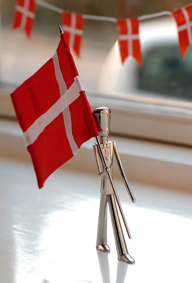 Kay Bojesen ApS Øvrige figurer Kongelig Fanebærer i Poleret stål, 3