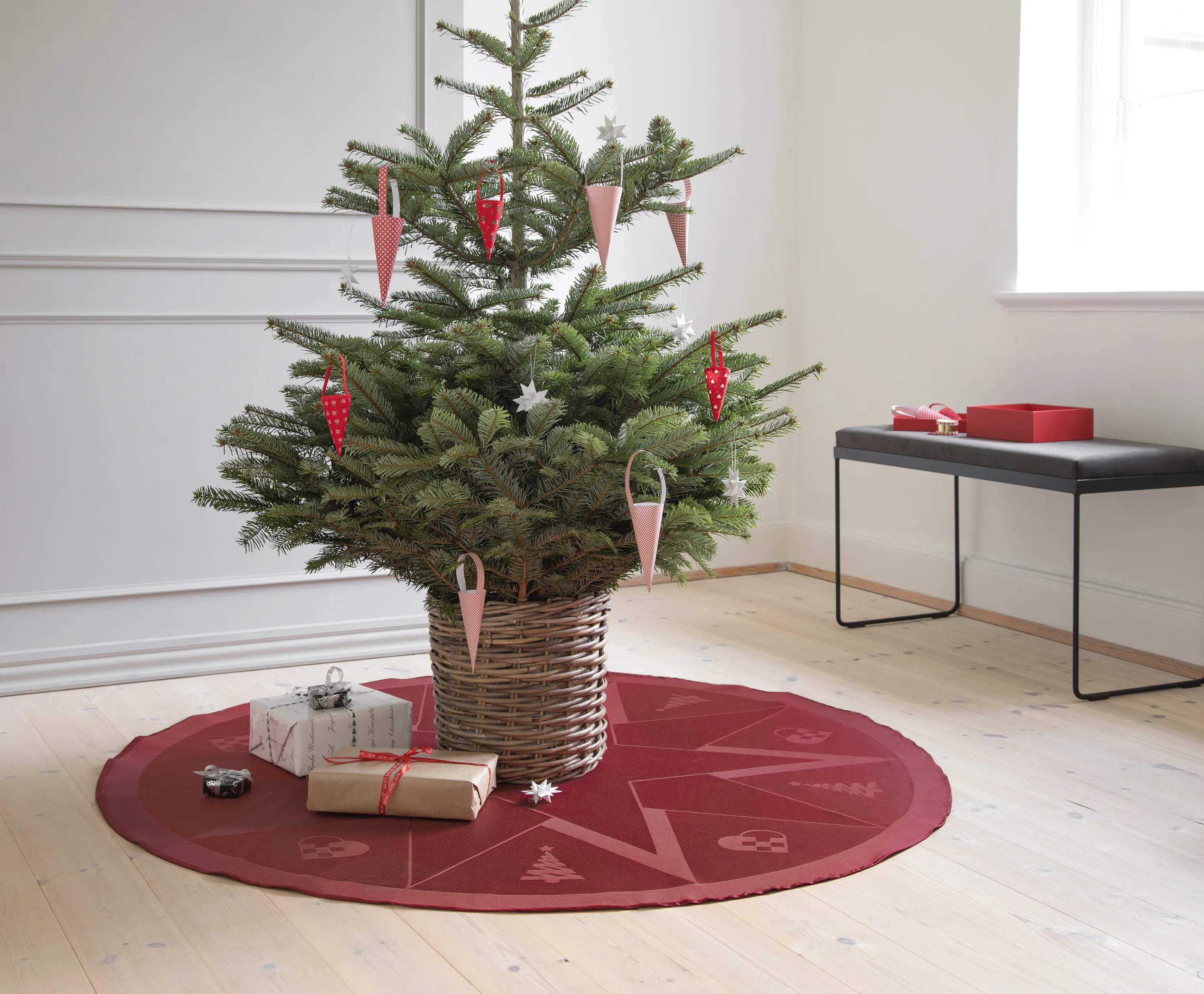 Novoform Juletræstæpper Stars Juletræstæppe i Advent red, 4