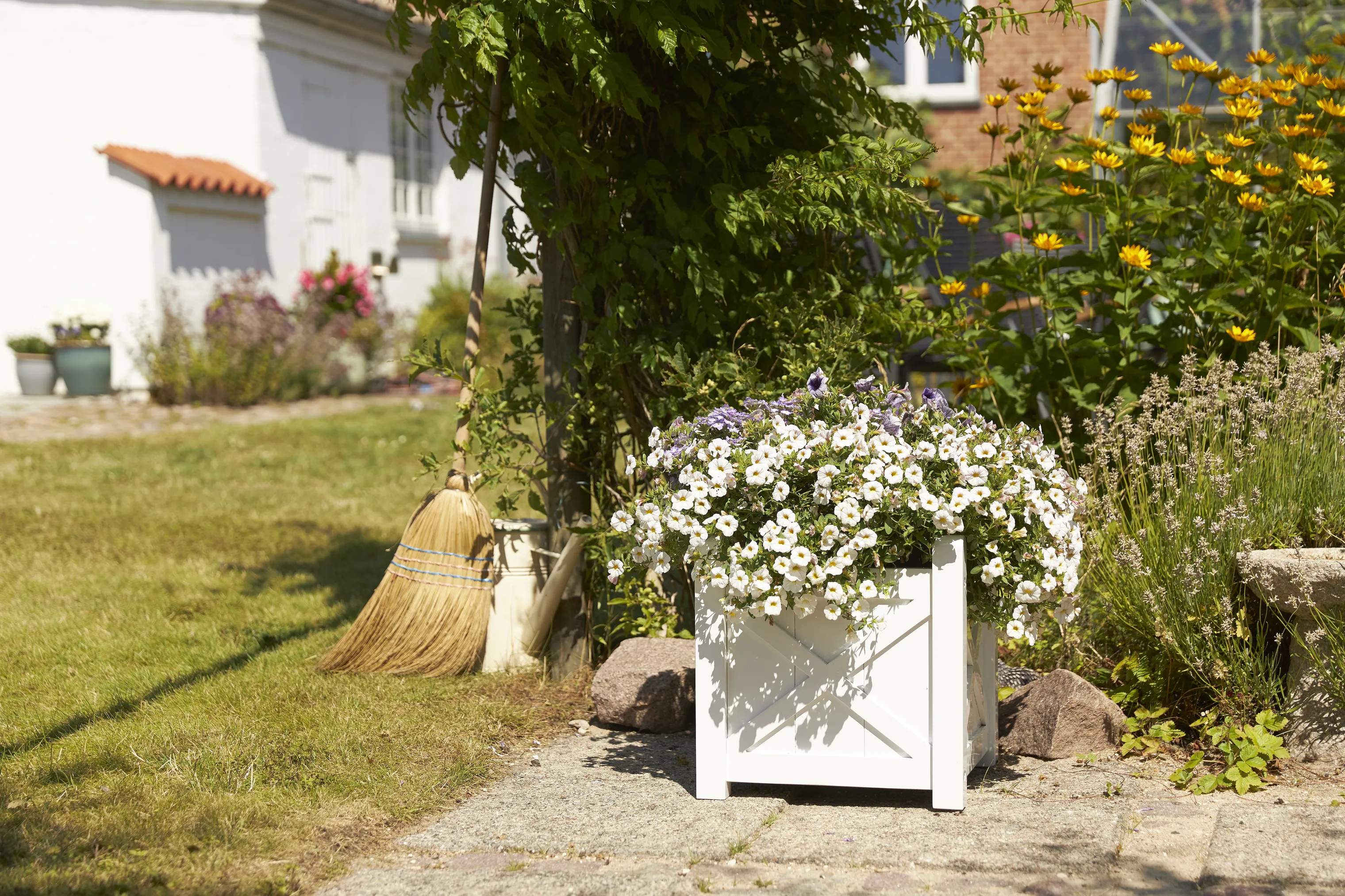 cinas Plantekrukker Rosenborg Plantekasse i Hvid, 3