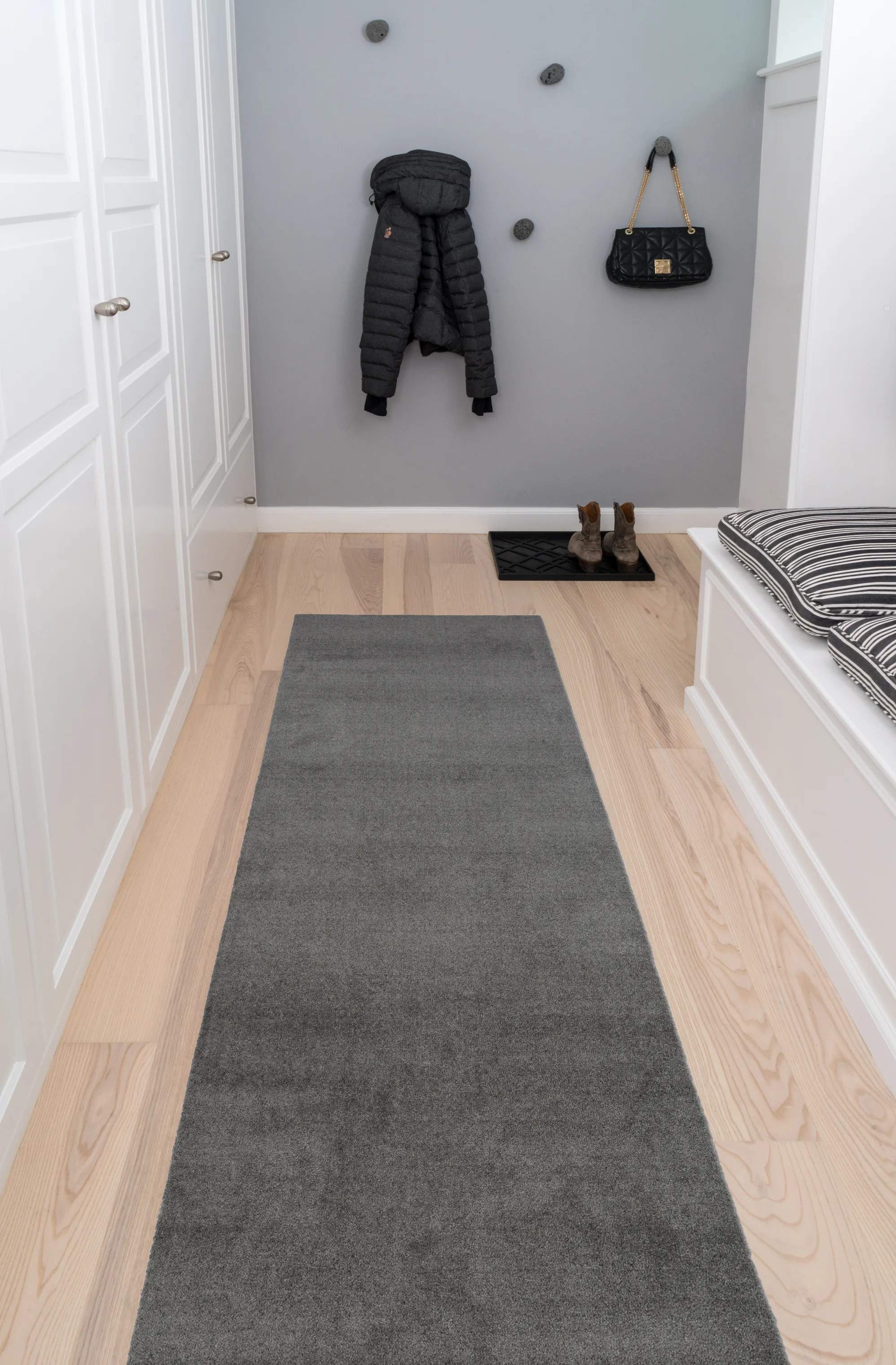 Tica Copenhagen Dørmåtter Uni Color Gulvmåtte i Stålgrå, B67 x L200 cm, 2