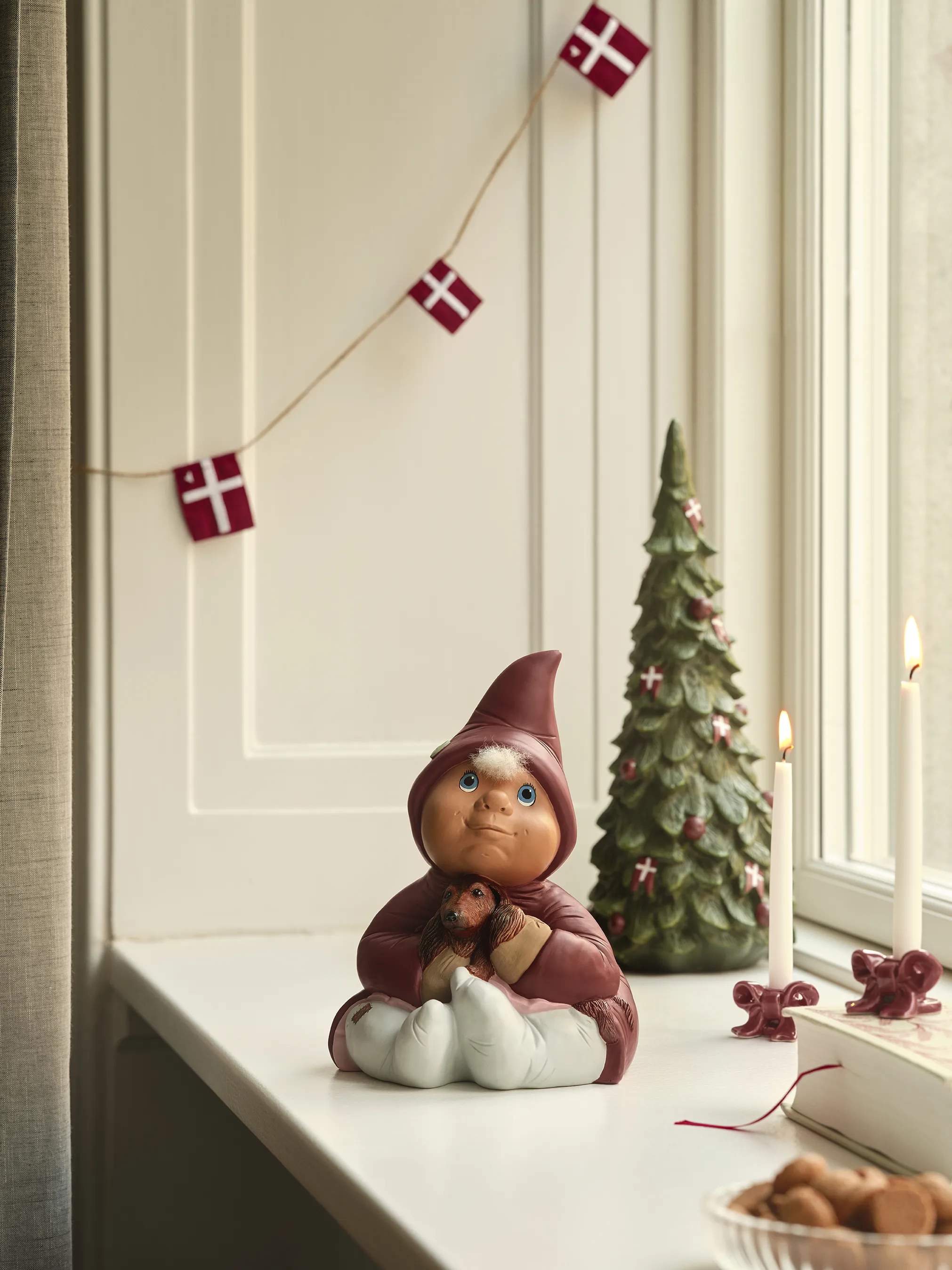 Klarborg Nisser Nisse - Malou i Rød, 2