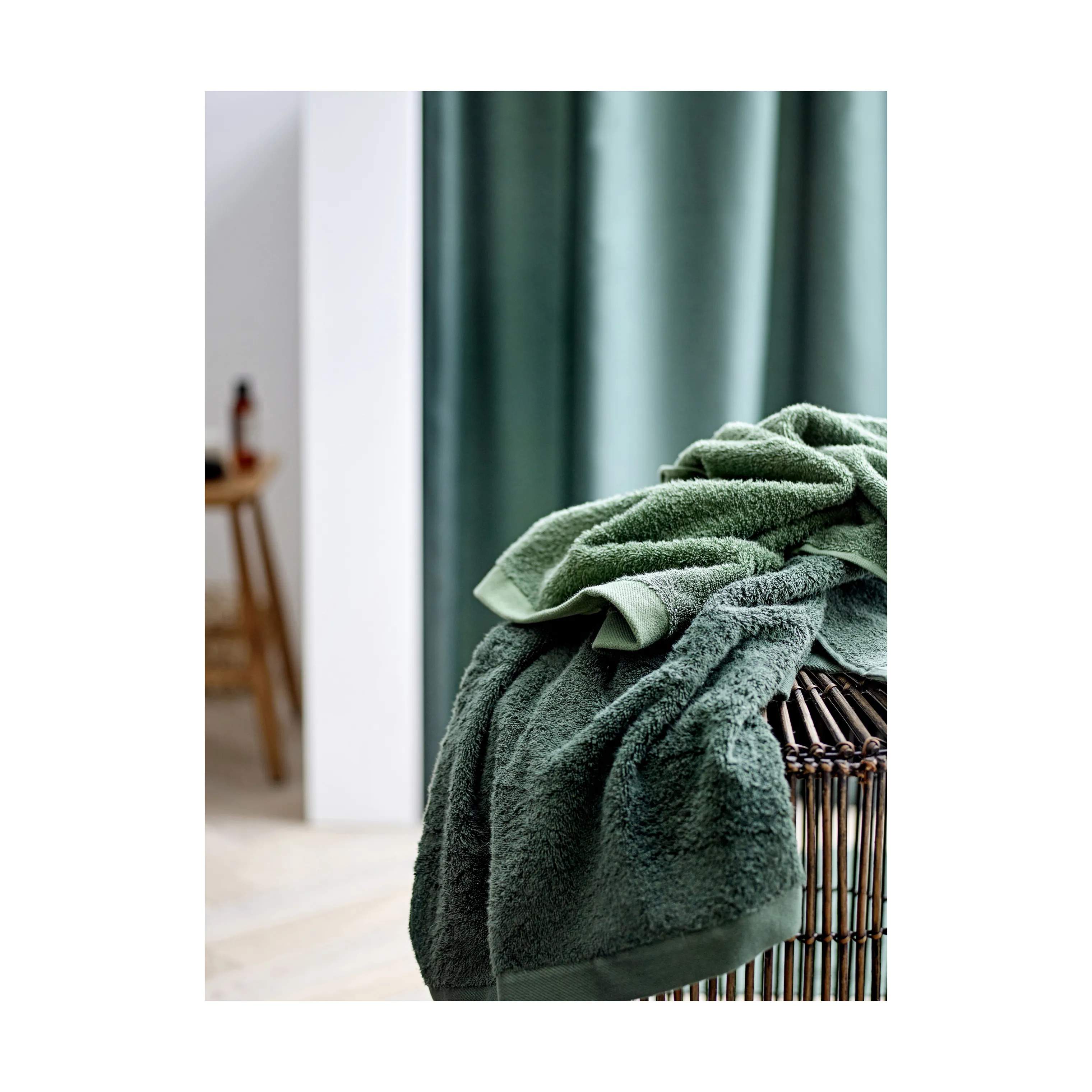 Södahl Vaskeklude Organic Comfort Vaskeklud i Pine Green 2, 3