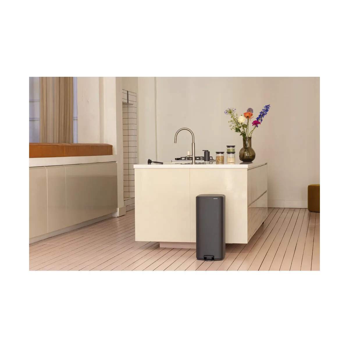 Brabantia Pedalspande Bo Pedalspand i Grå, 30 L, 4