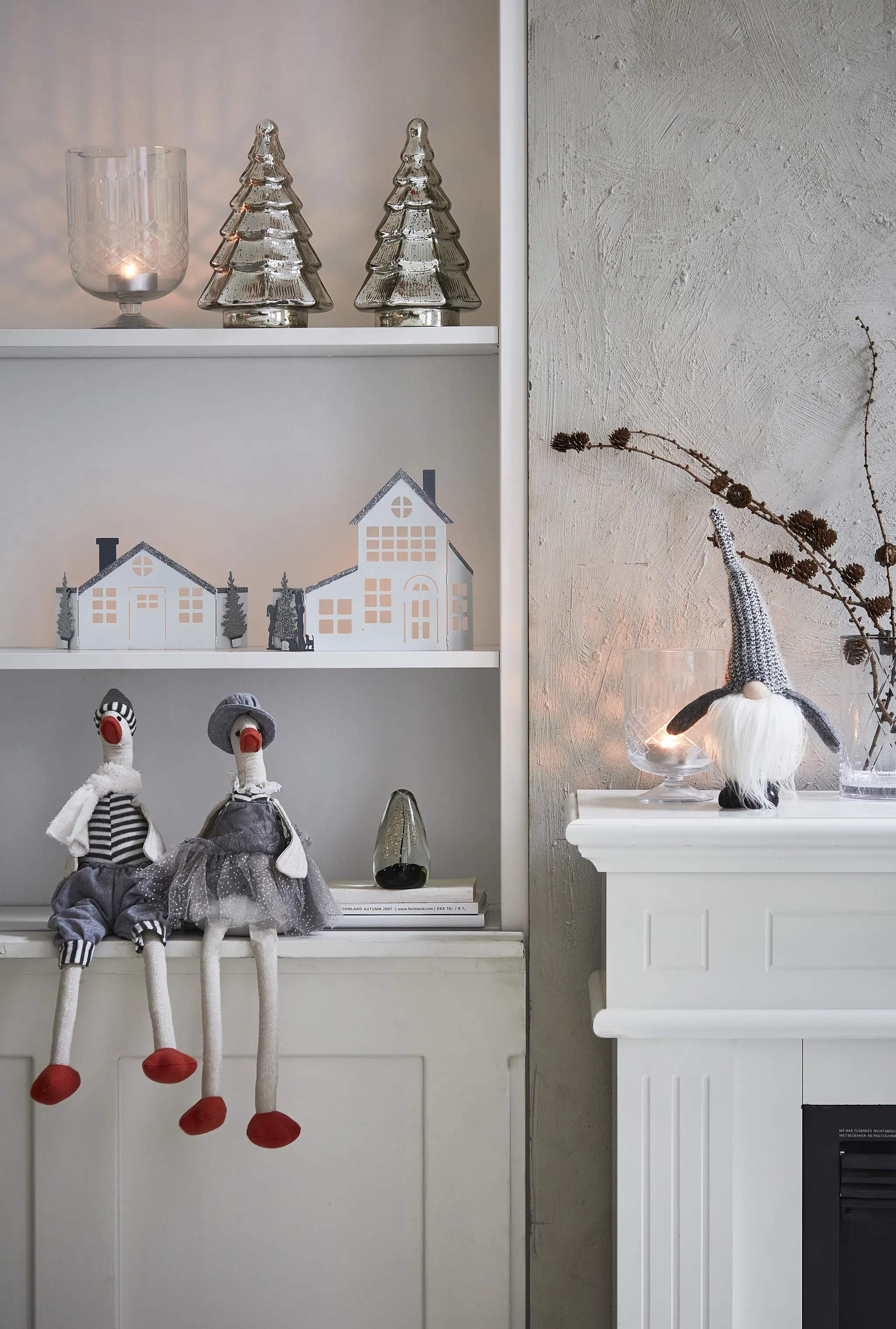 Casa Christmas Julefigurer Christmas Nordic Julehus i Hvid/grå, 2