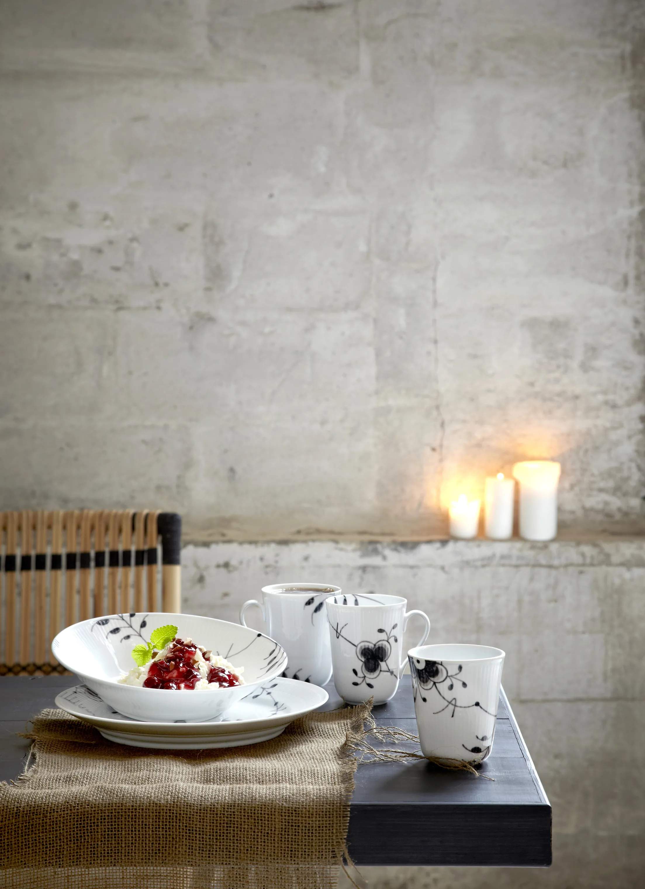 Royal Copenhagen Frokosttallerkener Sort Mega Riflet Frokosttallerken #6 i Frokosttallerken Motiv #6  x Ø22 cm, 2