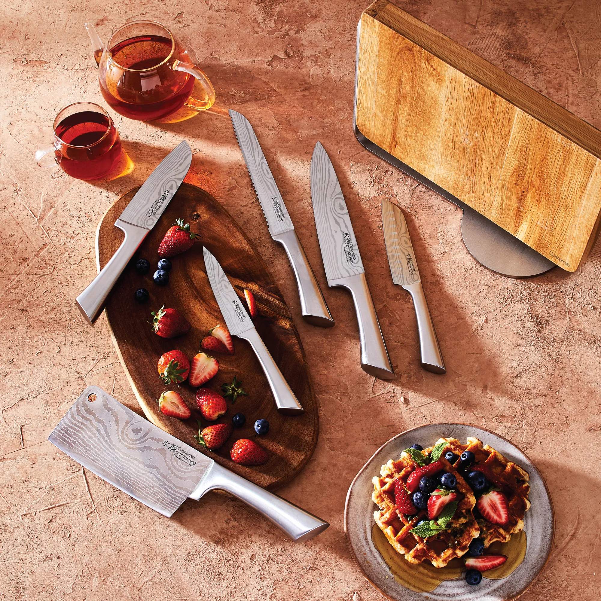 THE CUSTOM CHEF™ Knivblokke Cuisine::pro®
Damashiro® Cuisine::pro Damashiro® Meiyo Knivblok i sølvfarvet/træ, 3