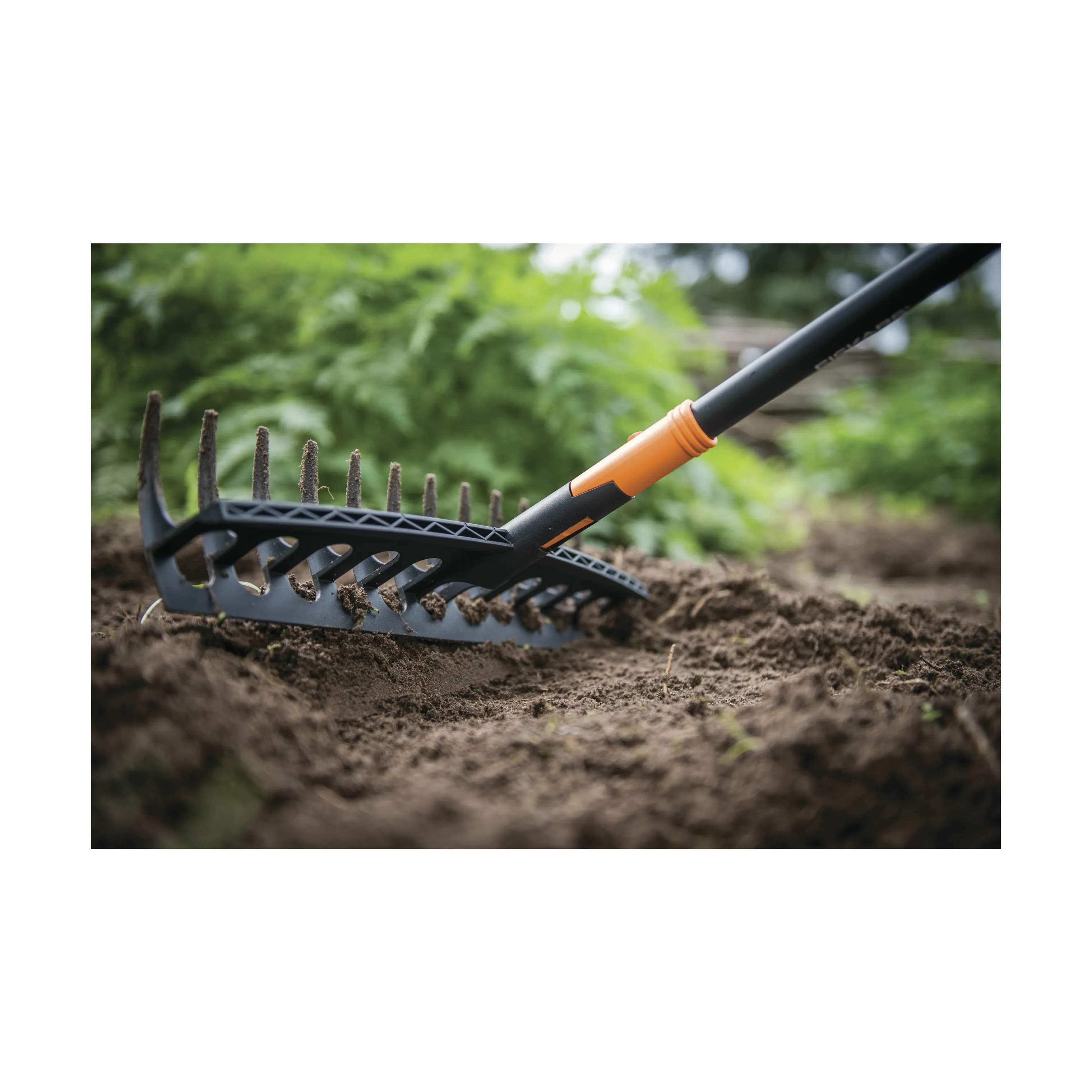 Fiskars Garden Haveredskaber QuikFit™ Universalrive i Sort/Orange, 4