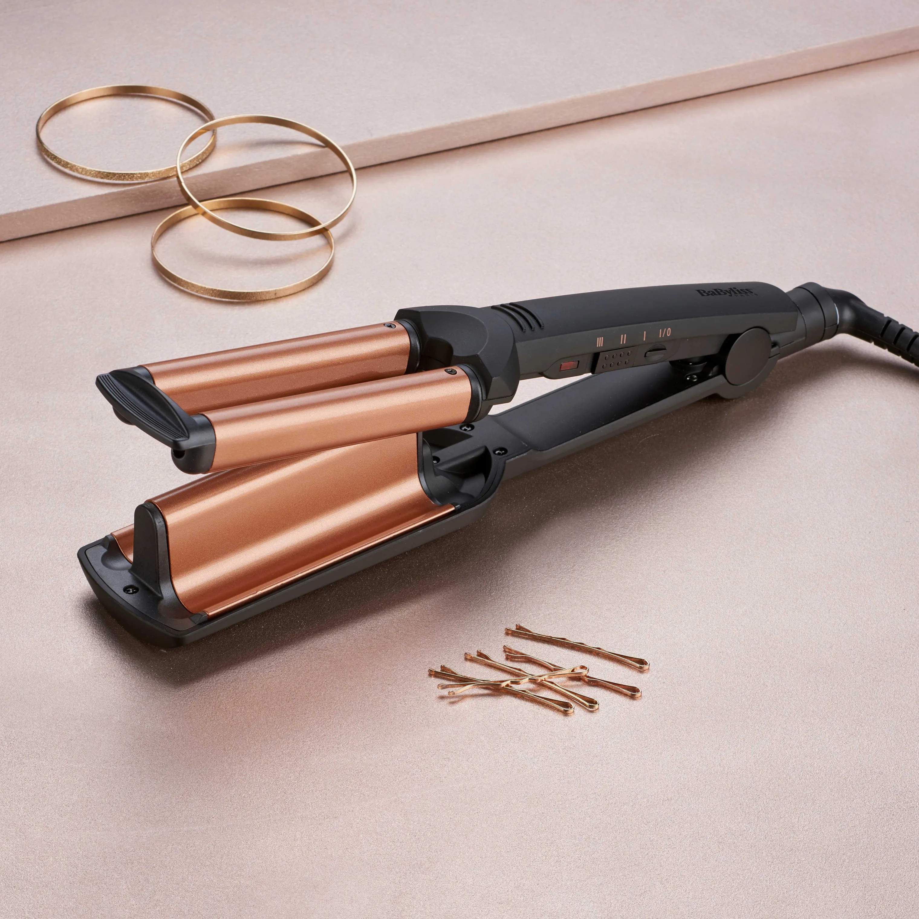BaByliss Krøllejern Deep Waves Bølgejern i Sort/guld, 2