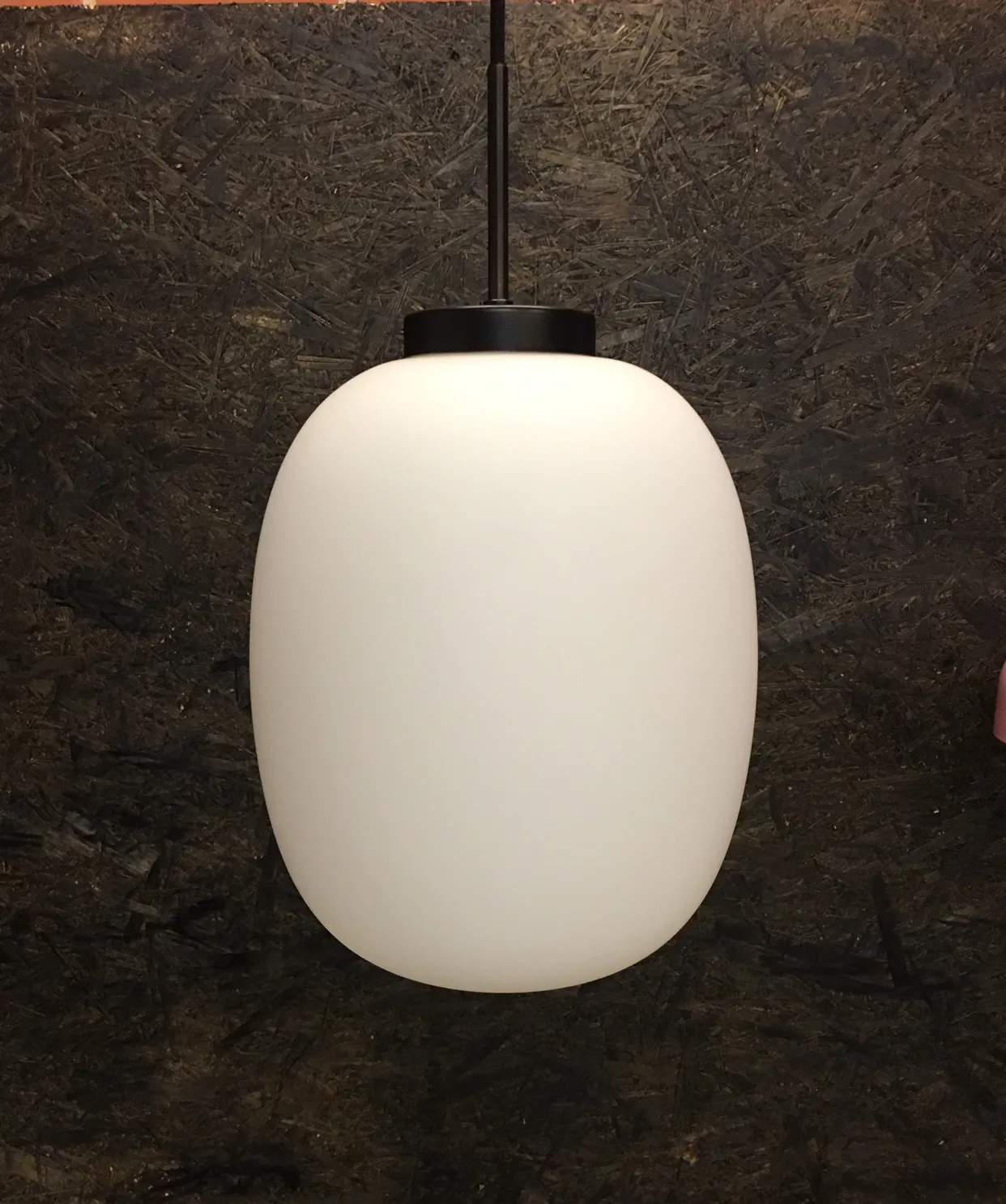 Dyberg Larsen Pendler DL39 Pendel i Opal, 30 cm, 2