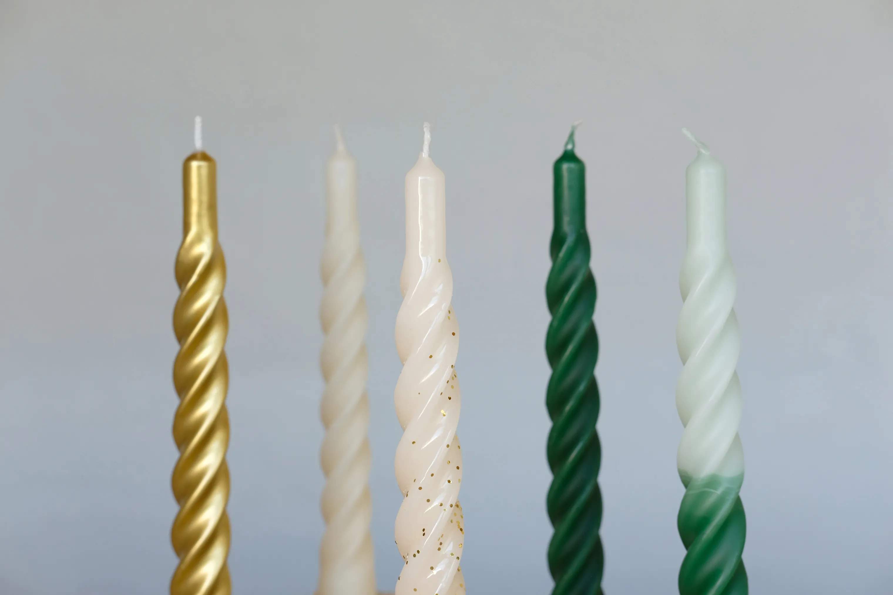 Candles with a twist Kronelys Lys - 6 stk. i Grøn, 21 cm, 2