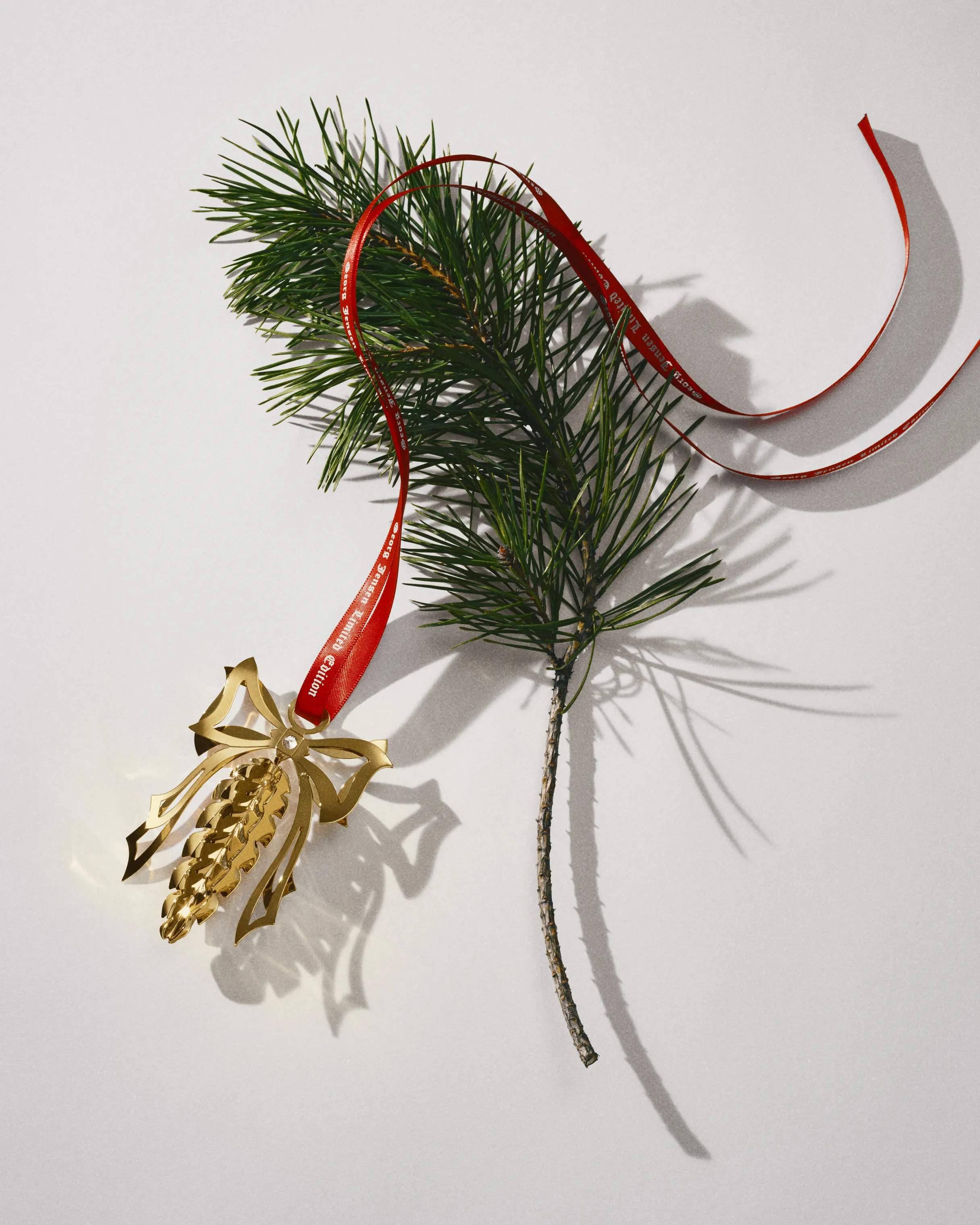 Georg Jensen Juleophæng Christmas Collectibles CC 2005/2025 Juleuro i Guldfarvet, 2