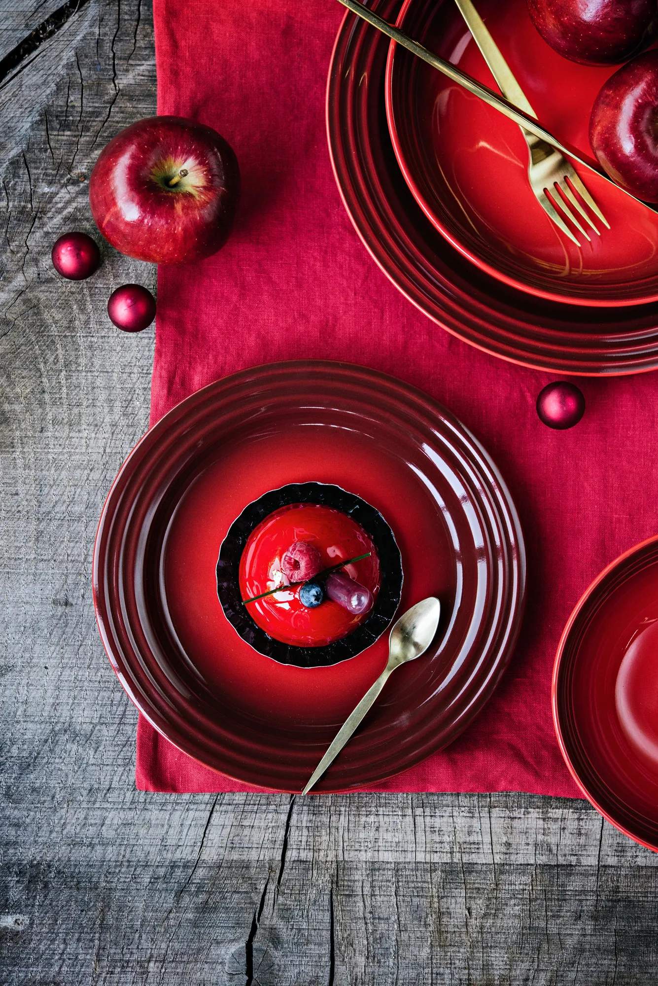 Le Creuset Frokosttallerkener Signature Frokosttallerken i Cerise, 22 cm, 3