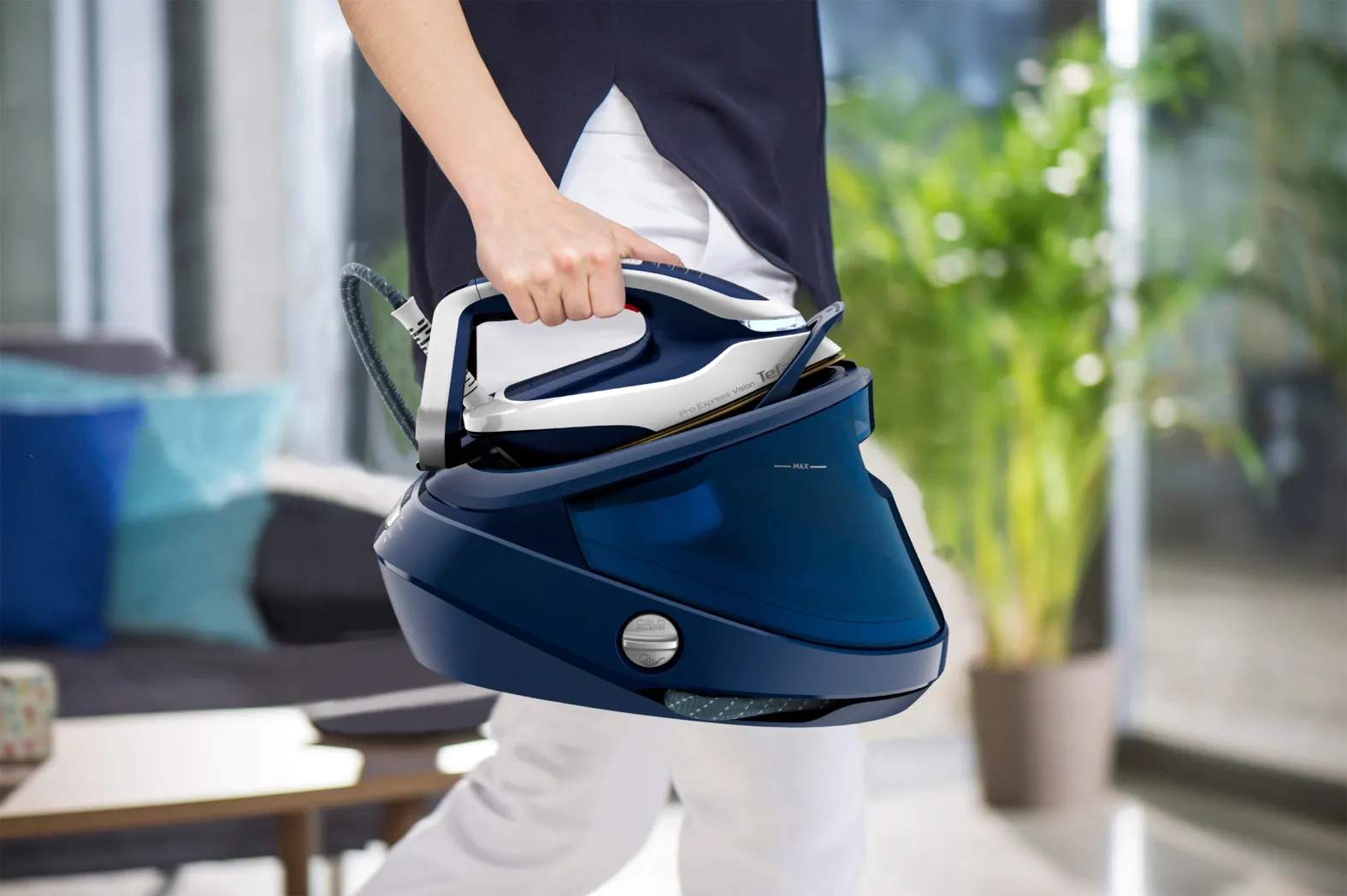 Tefal Dampstationer Pro Express Vision Dampstrygejern i Blå, 3