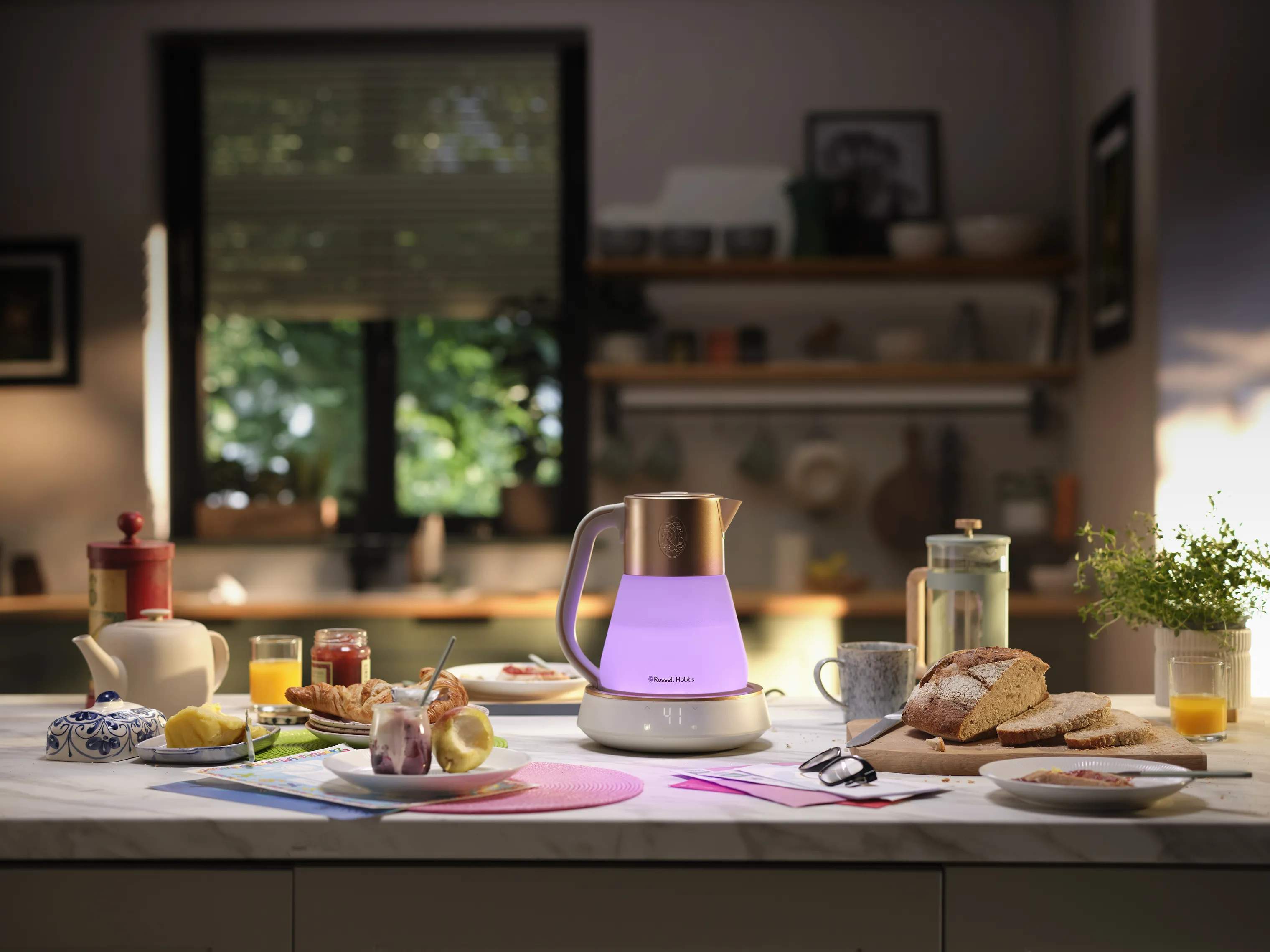 Russell Hobbs Elkedler Calm Elkedel i Hvid, 3