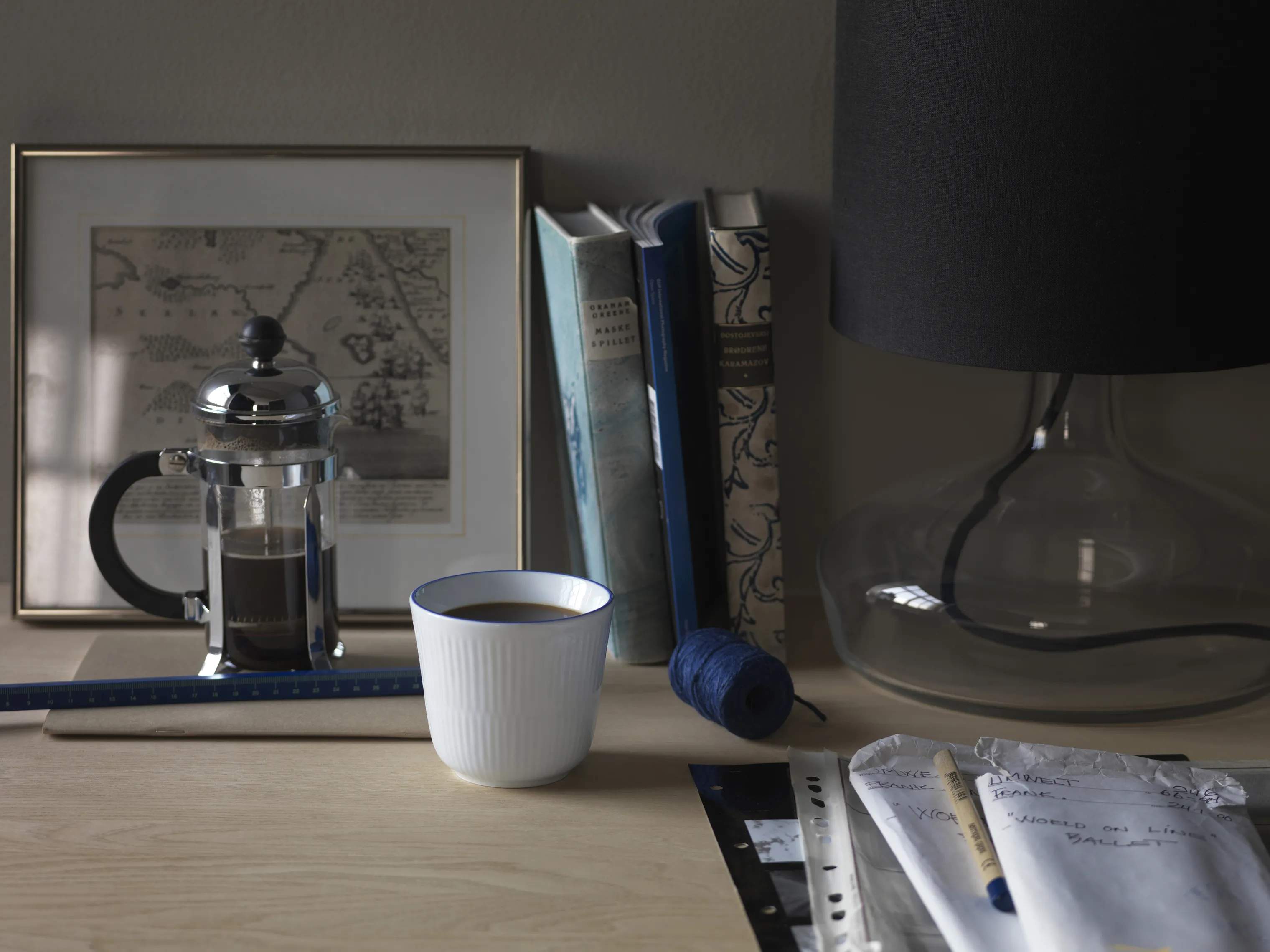 Royal Copenhagen Krus og kopper uden hank Blueline Termokop i Hvid/blå, 26 cl, 2