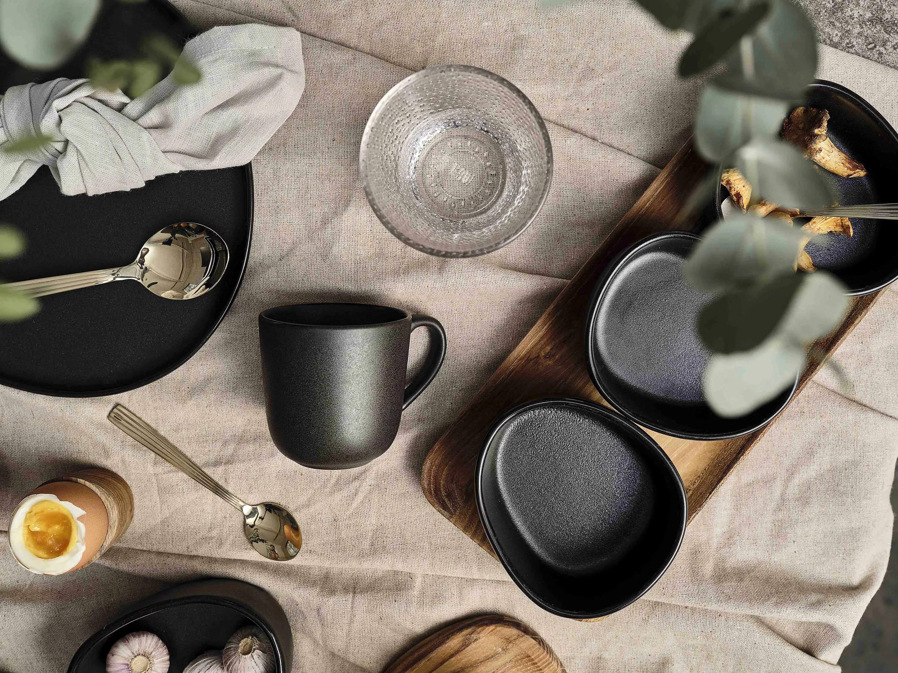 RAW by Aida Krus og kopper med hank Kaffekop i Titanium Black, 3