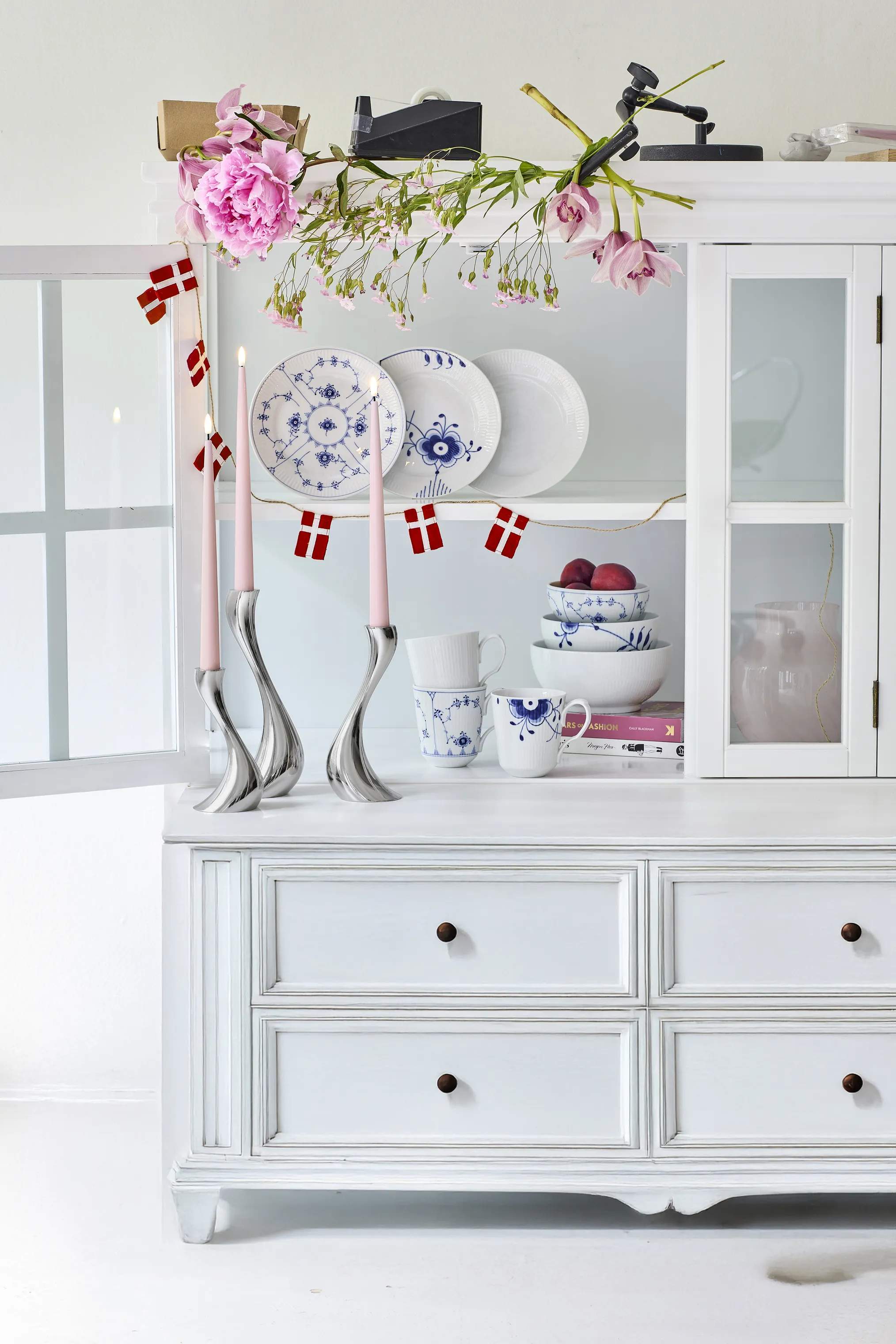 Royal Copenhagen Kagetallerkener Gifts with History Gift With History Tallerken - 3 stk. i Koboltblå/hvid, 2