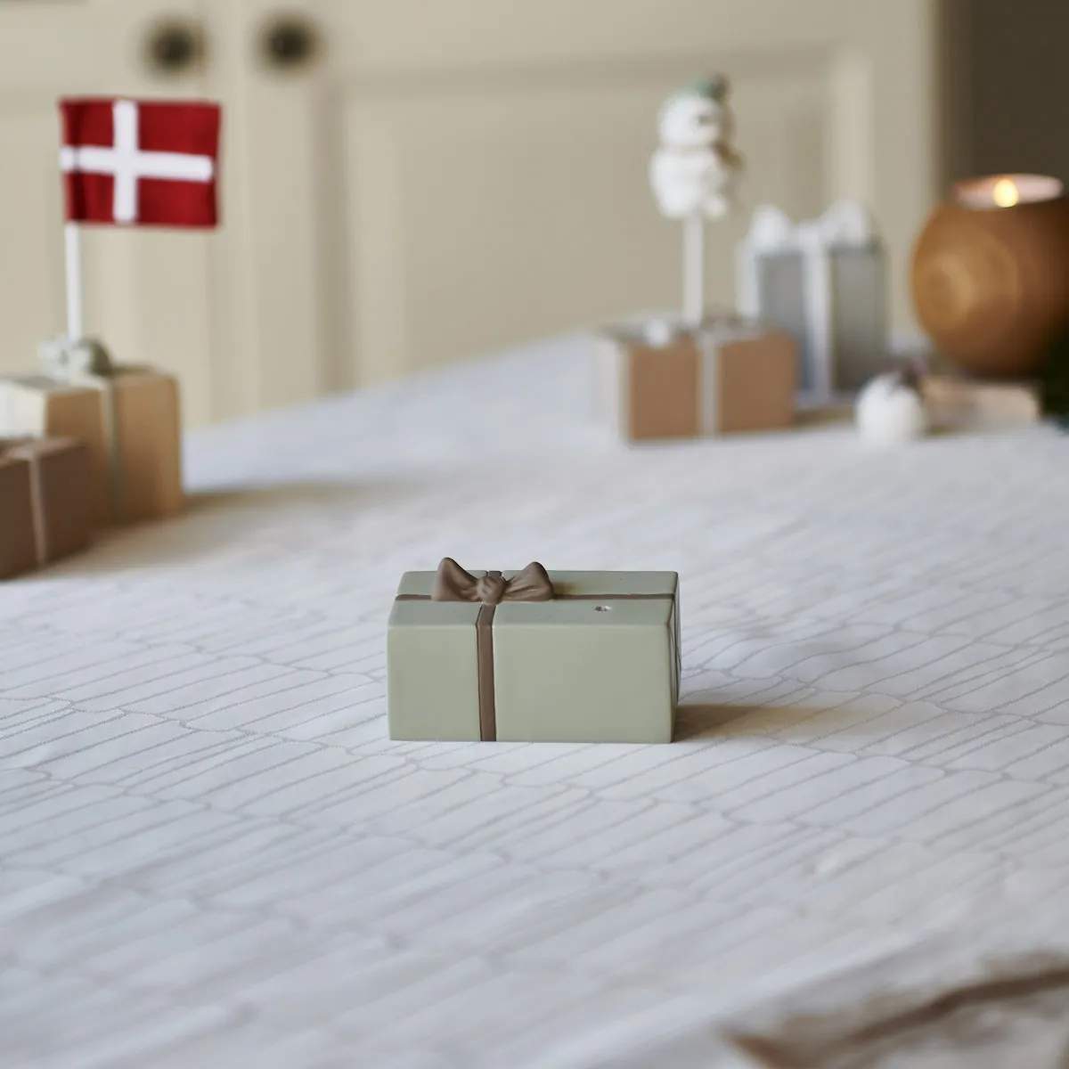 Klarborg Øvrige figurer Gave - En Glædelig Dag i Beige, 2