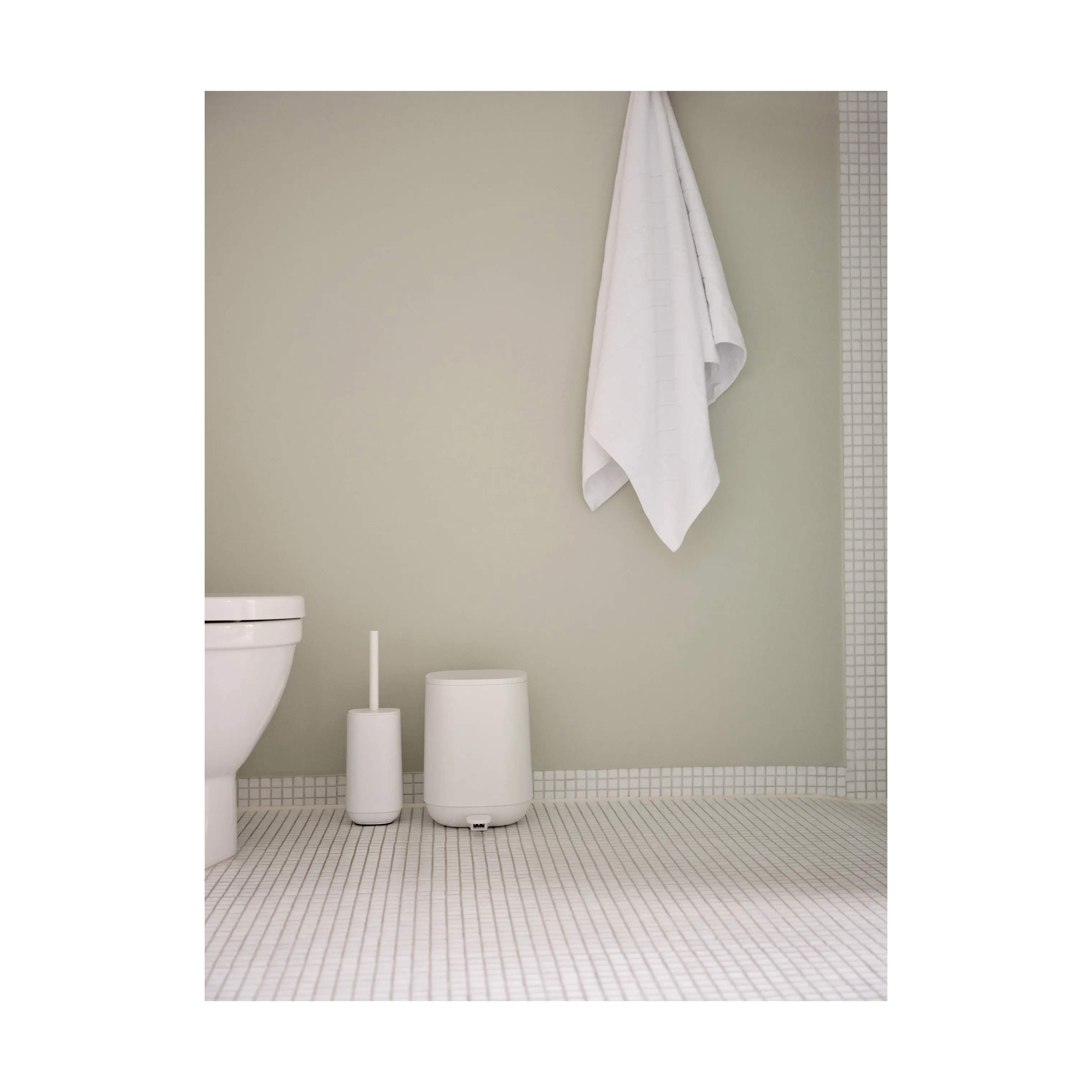 Zone Toiletspande Time Pedalspand i Hvid, 4
