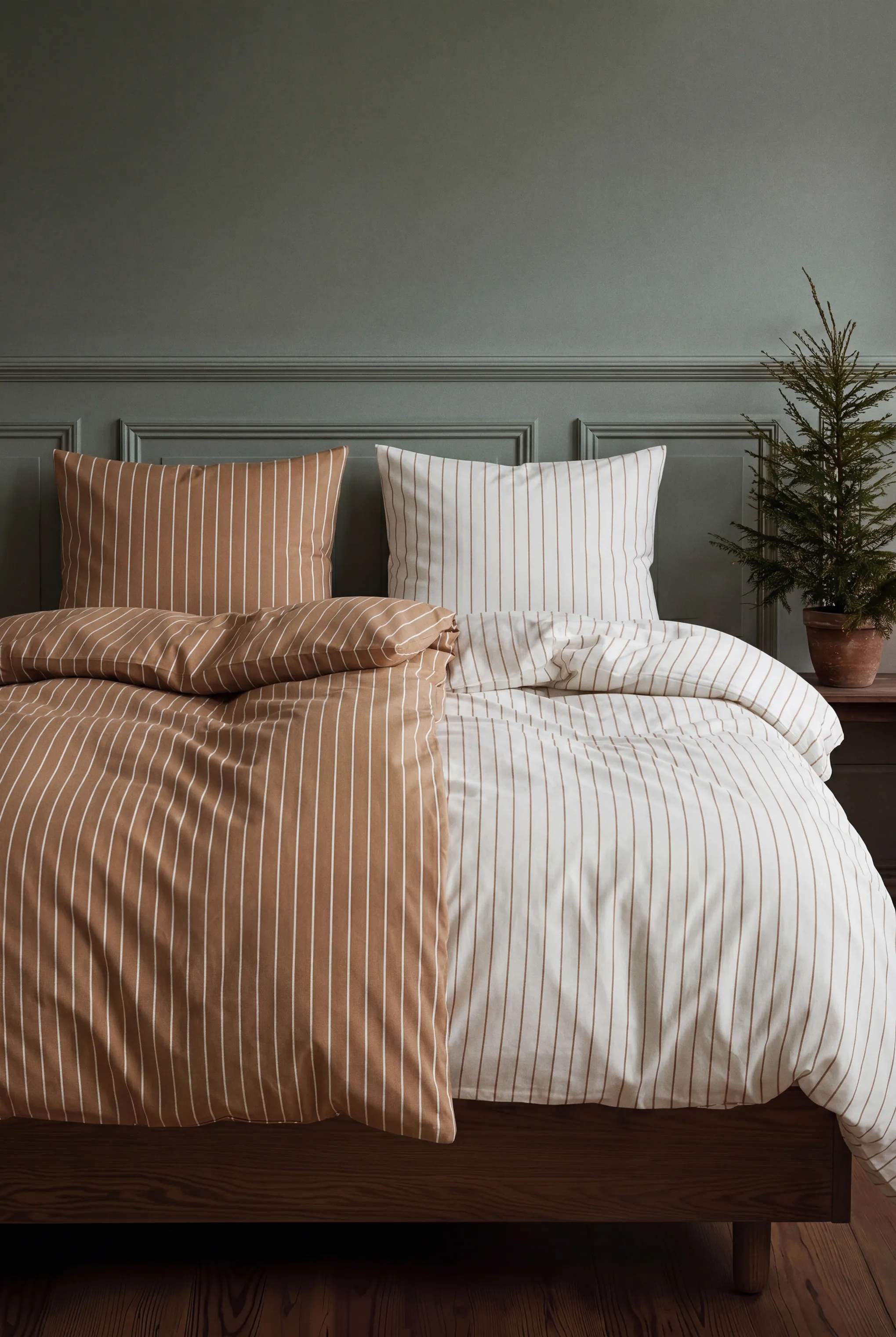 Juna Sengetøj Softly Sengetøj i Karamel/Off-White, B140 x L220 cm, 3
