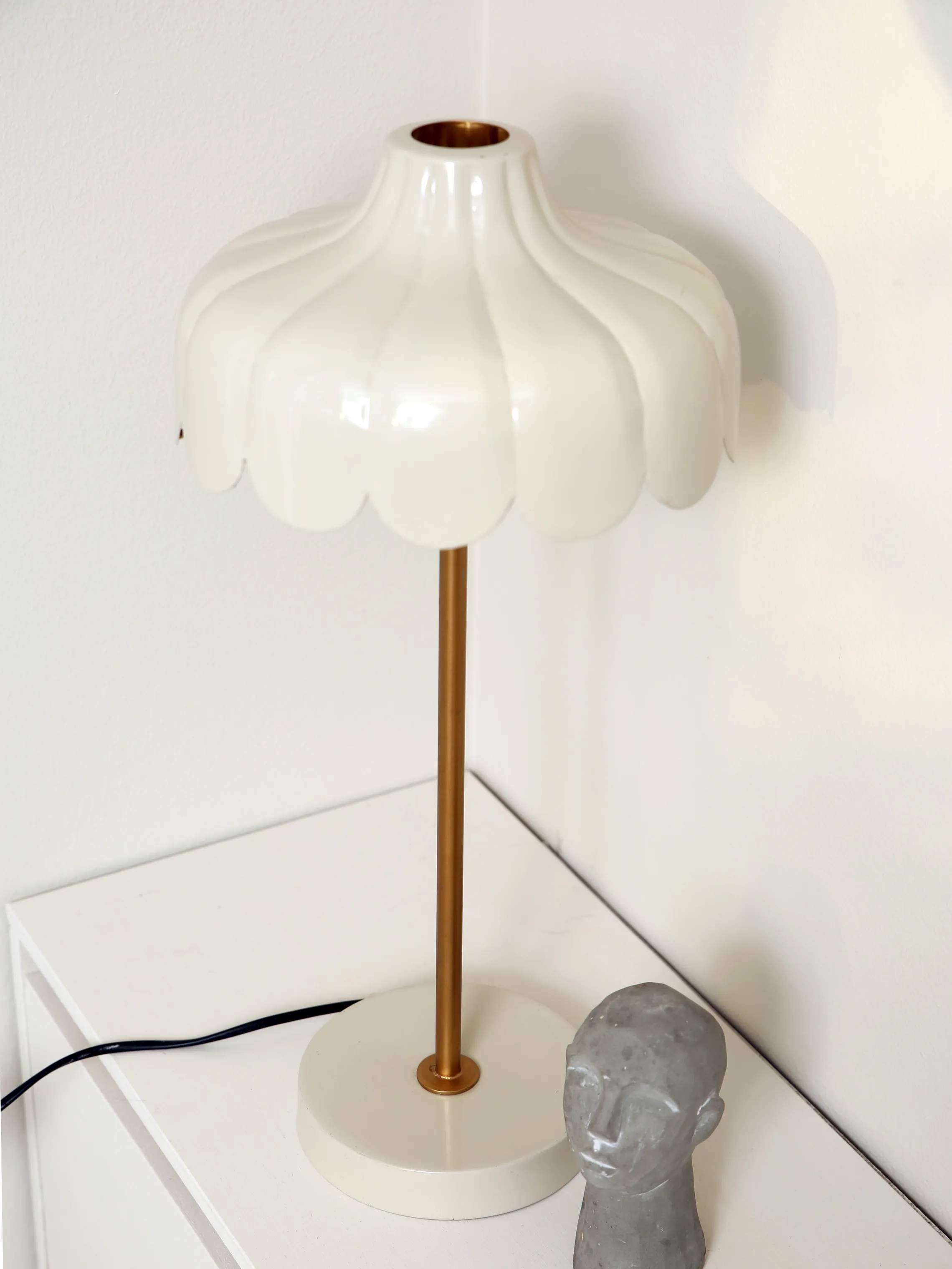 PR Home Bordlamper Wells Bordlampe i Beige, 2
