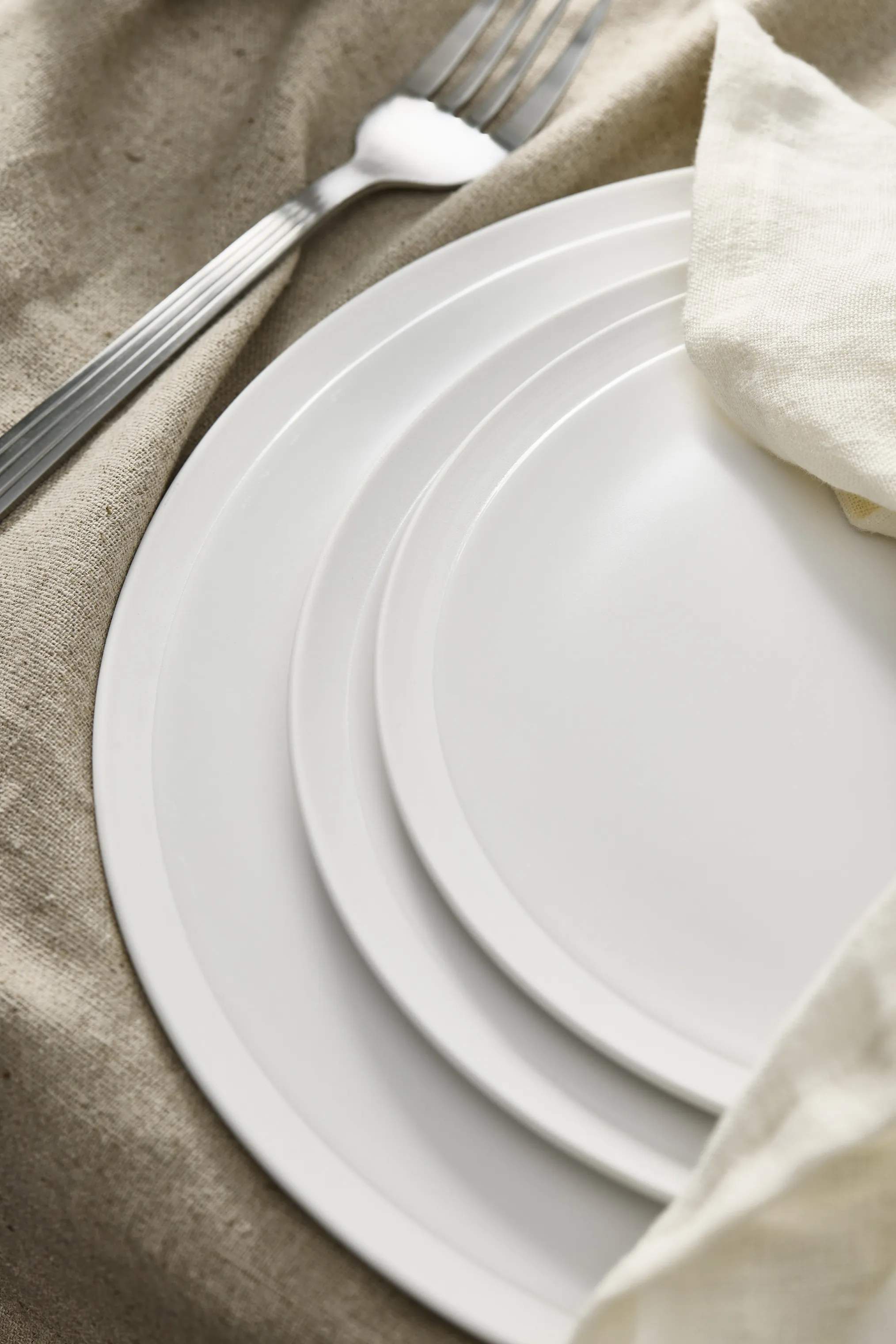 RAW by Aida Frokosttallerkener RAW Tallerken i White, 3