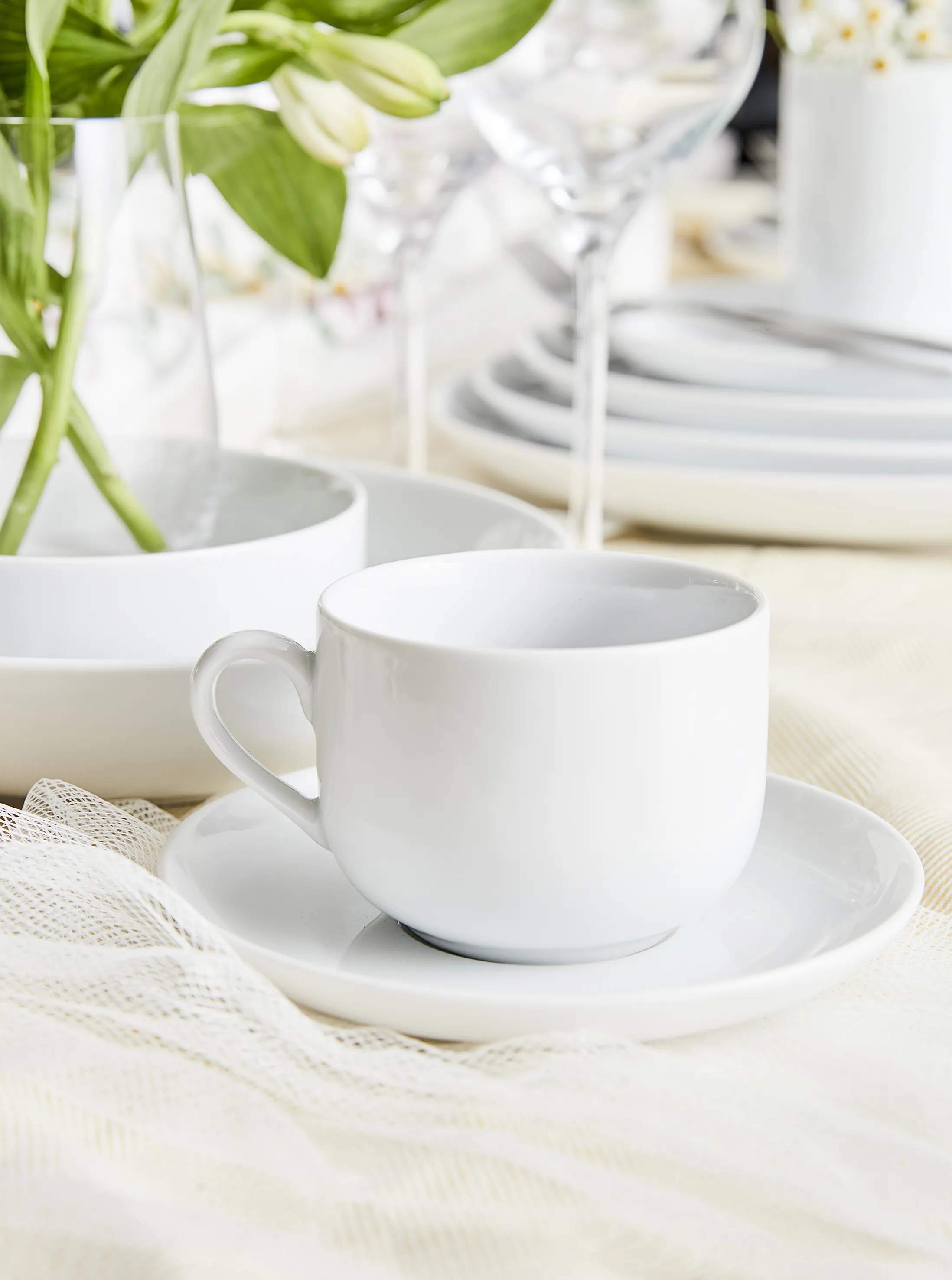Aida Krus og kopper med hank Atelier Kaffekop m. underkop - 4 stk. i Hvid, 3