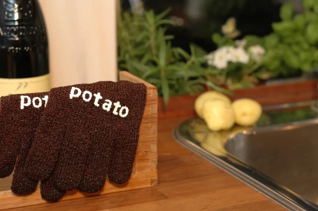 Skrub'a Øvrigt køkkengrej Potato Skrubbehandske i Brun, 2