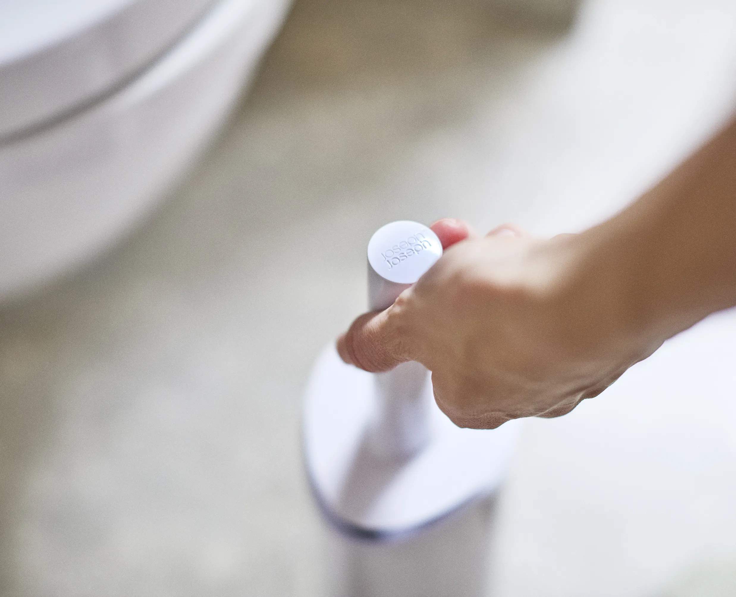 Joseph Joseph Toiletbørster Flex 360 Toiletbørste i White, 6