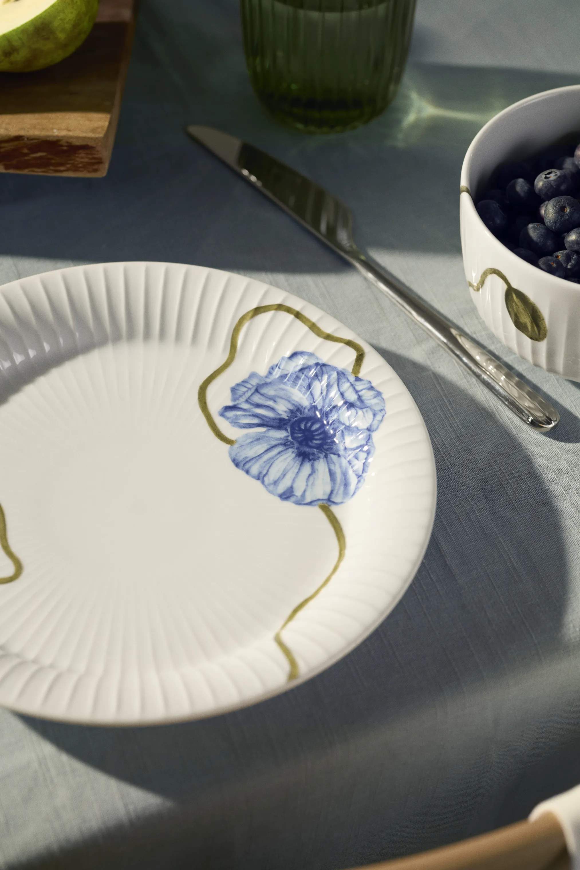 Kähler Frokosttallerkener Hammershøi Poppy Frokosttallerken i Hvid/blå, 3