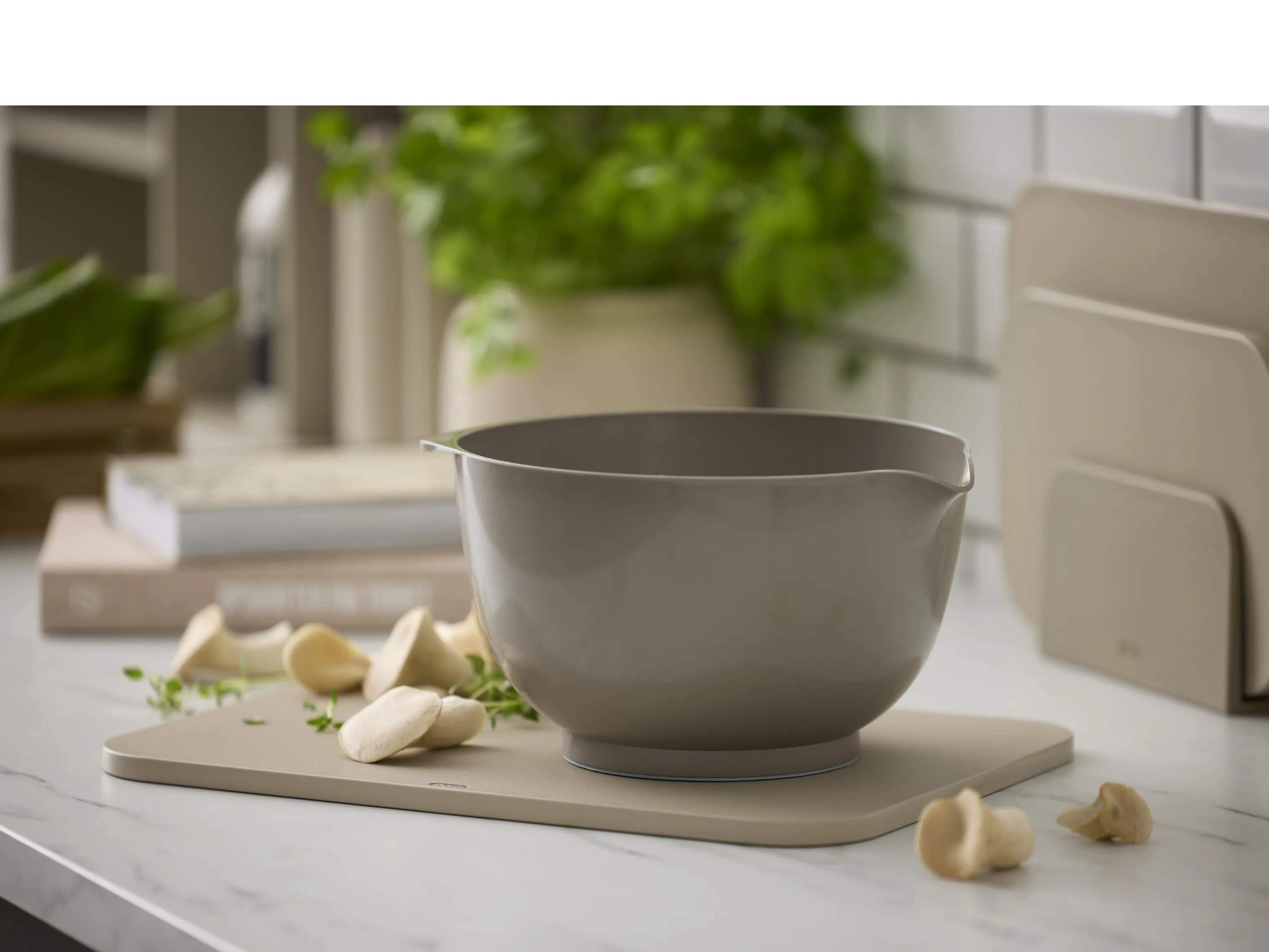 Rosti Røreskåle NEW Margrethe Røreskål i Earth Grey, 2 L, 2