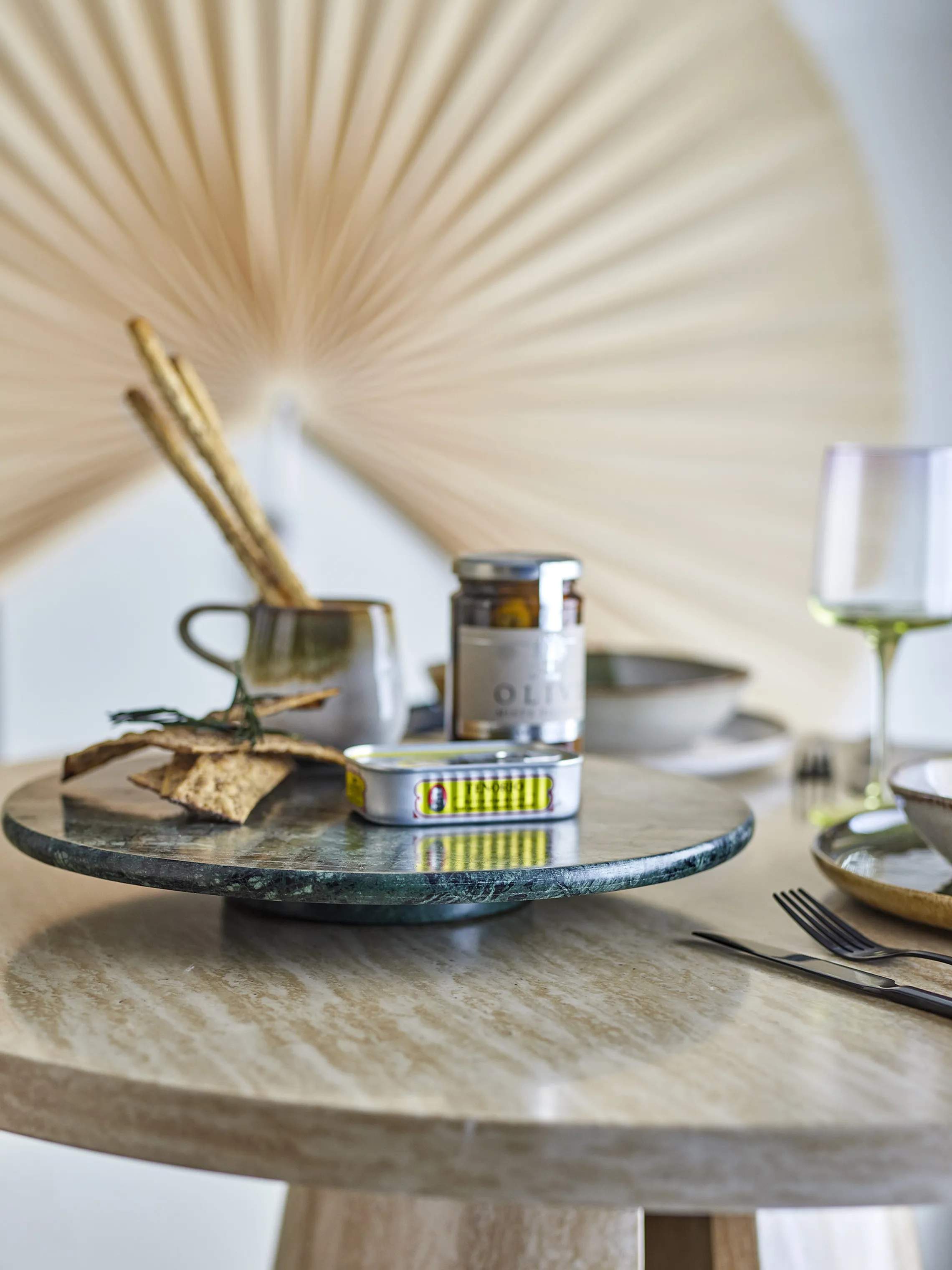 Bloomingville Serveringsfade Nuni Fad på drejefod i Grøn, 2