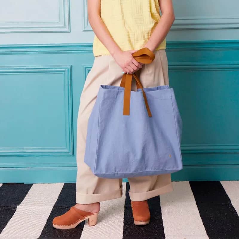 La Cerise sur le gâteau
 Øvrigt interiør Iona Shoppingtaske i BLUETIFUL, 2