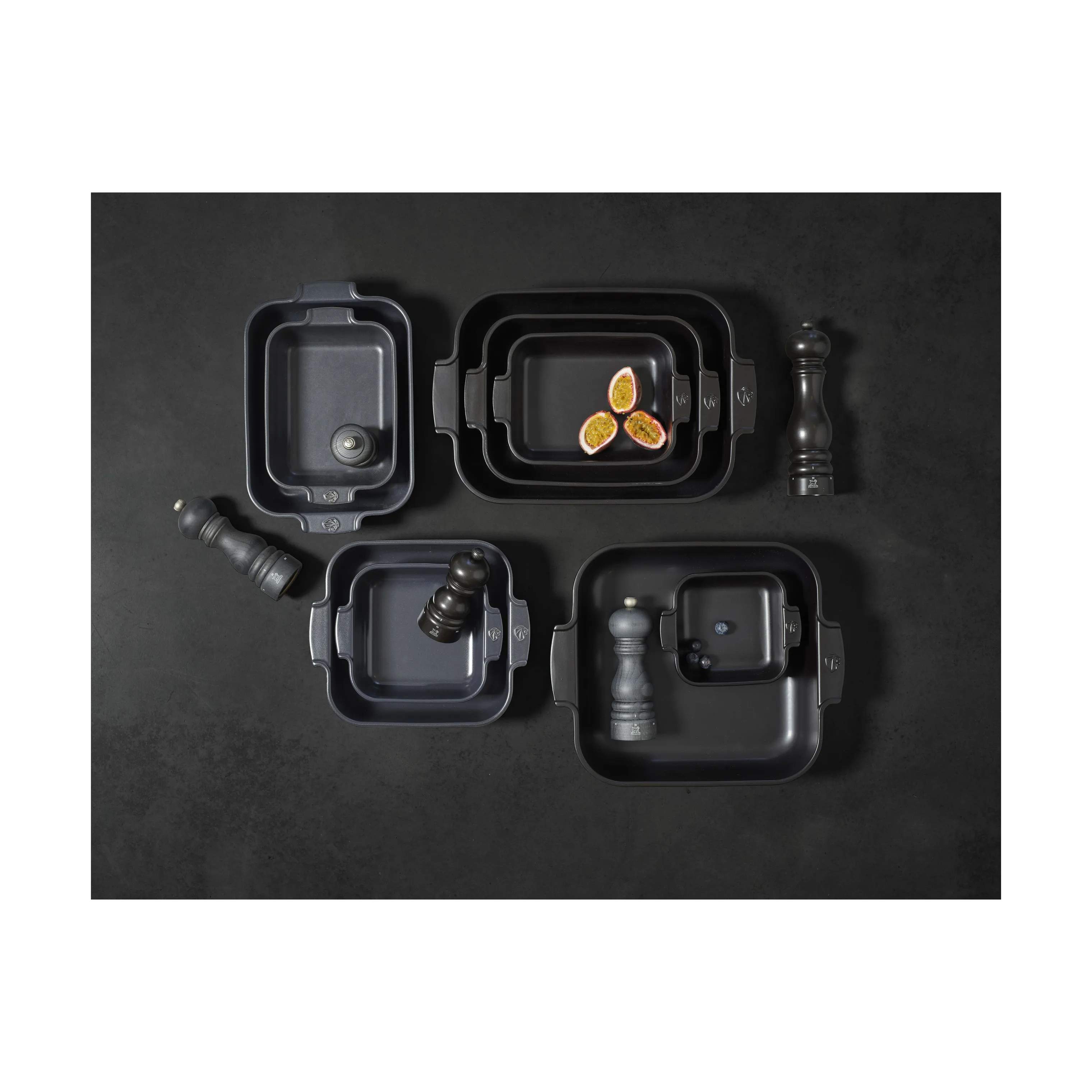 Peugeot Ovnfaste fade Appolia Ovnfast Fad i Sort, B21,7 x L32 cm, 2
