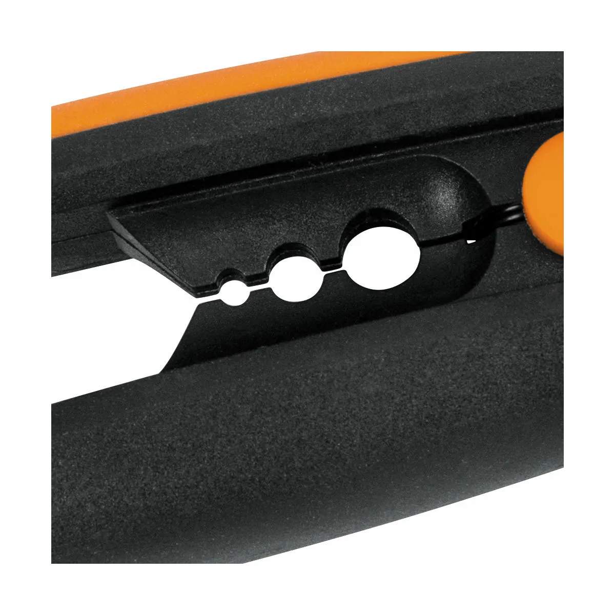 Fiskars Garden Haveredskaber Fiskars Solid™ Solid Beskæresaks i Sort/orange, 4